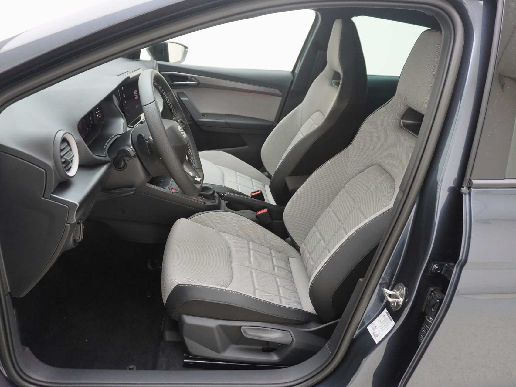 SEAT Ibiza 1.5 TSI FR DSG-image-11