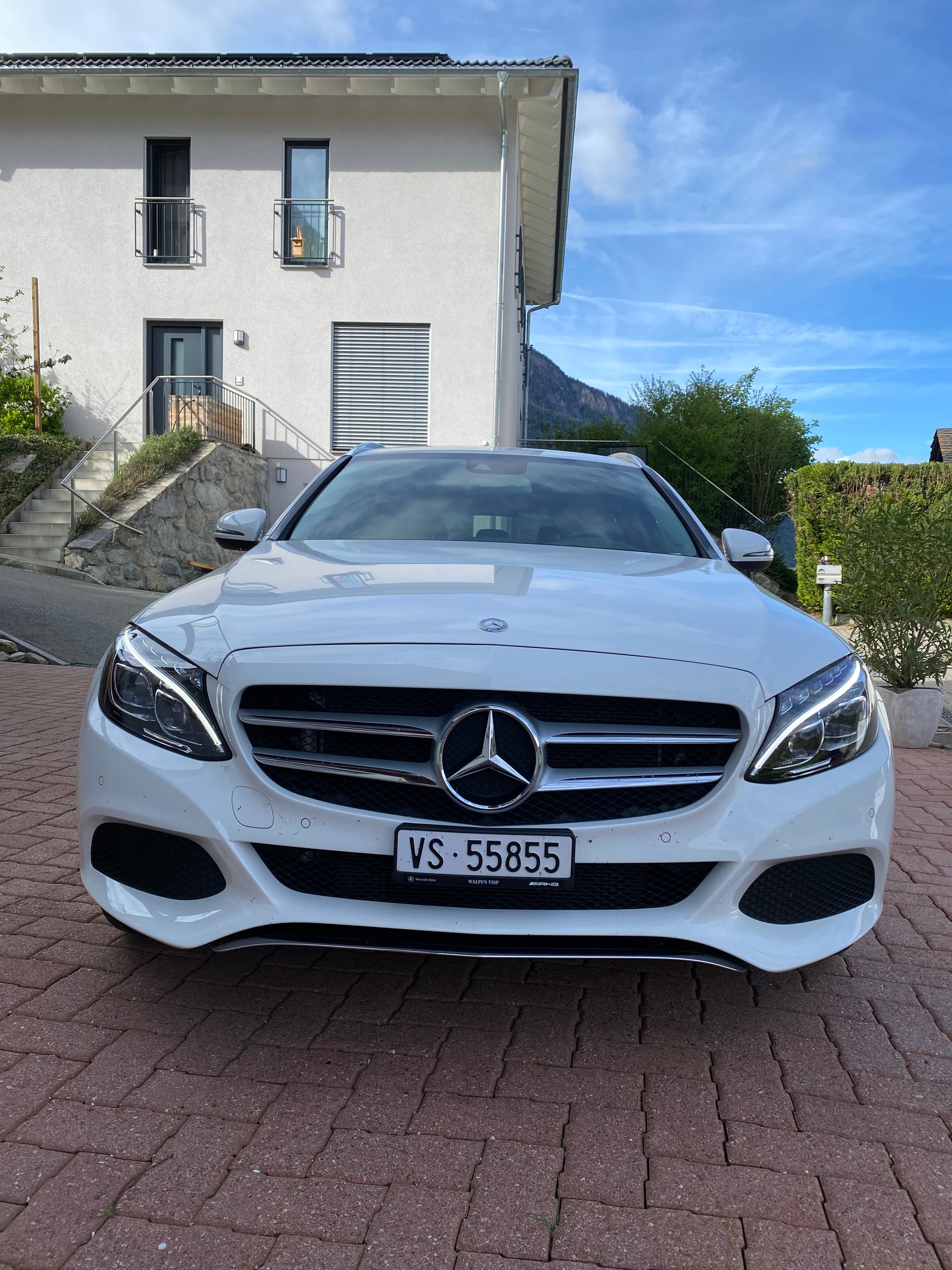 MERCEDES-BENZ C 250 d 4matic-image-0