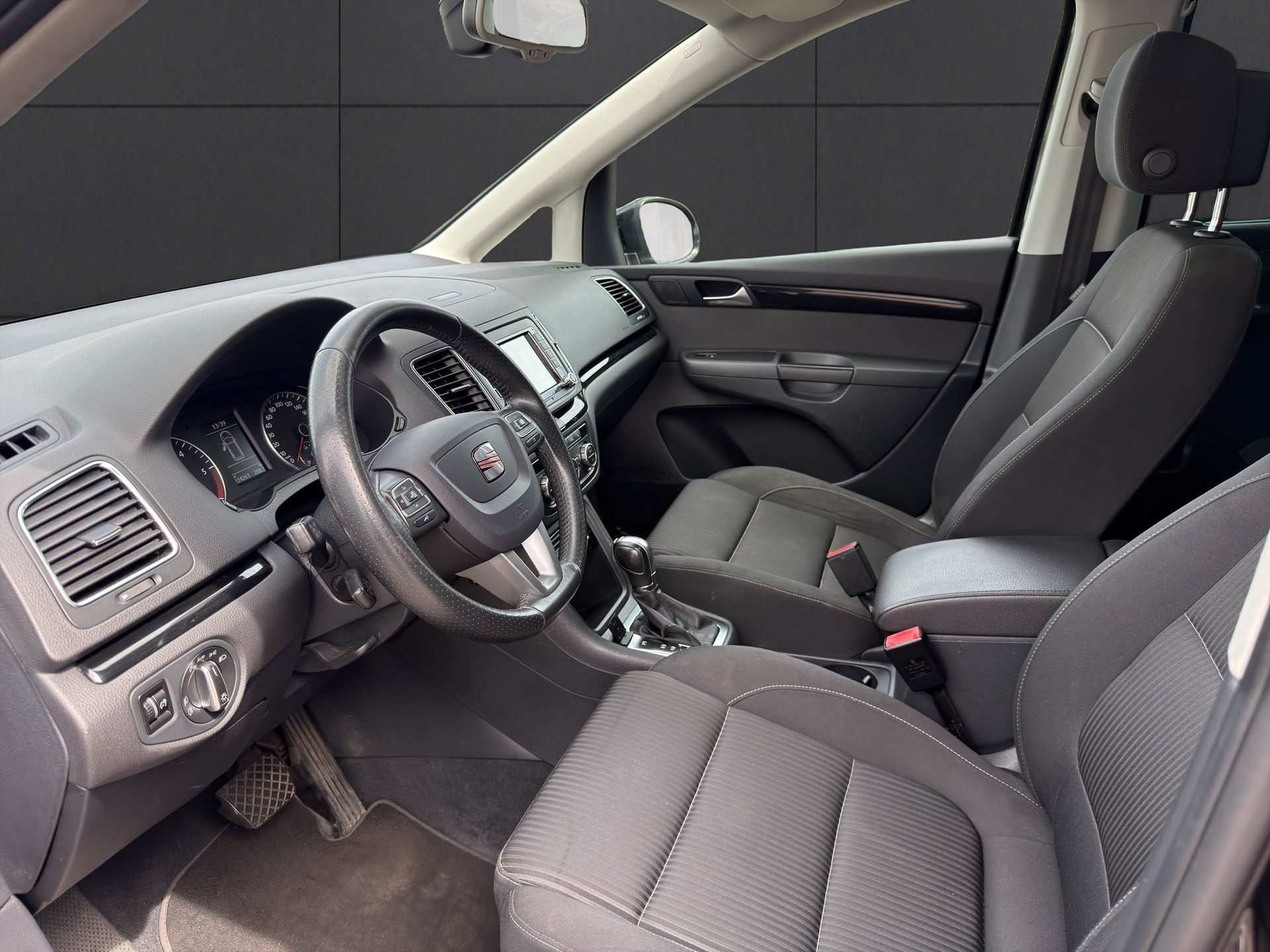 SEAT Alhambra 2.0 TDI Style Viva DSG-image-8