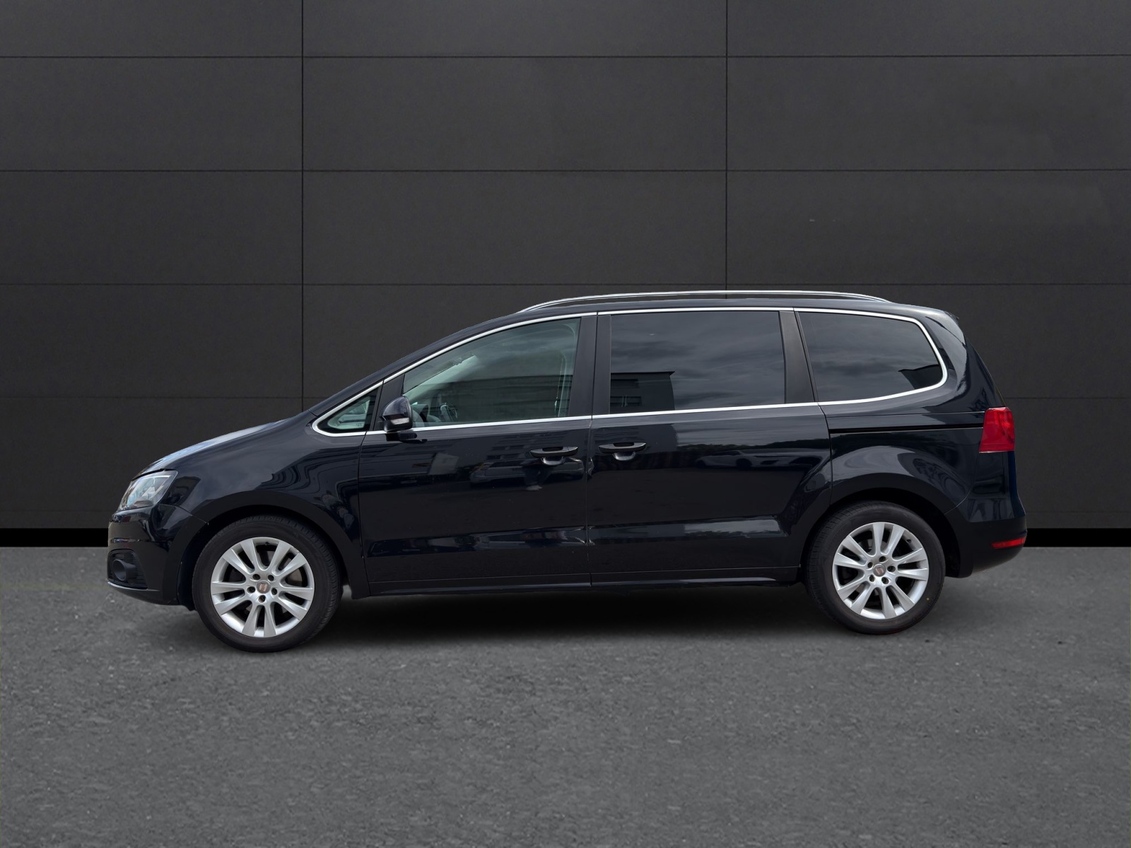 SEAT Alhambra 2.0 TDI Style Viva DSG-image-1