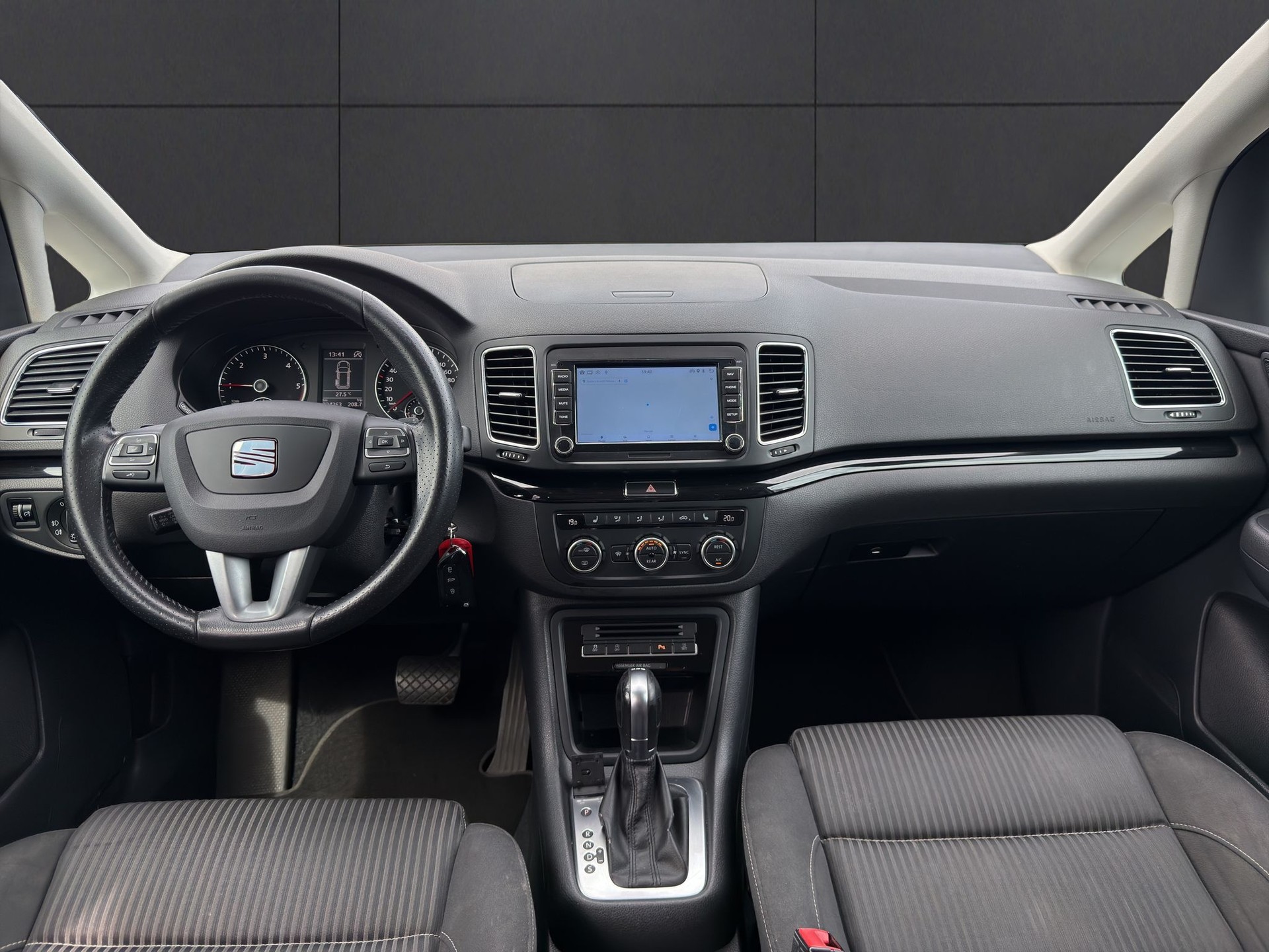 SEAT Alhambra 2.0 TDI Style Viva DSG-image-9