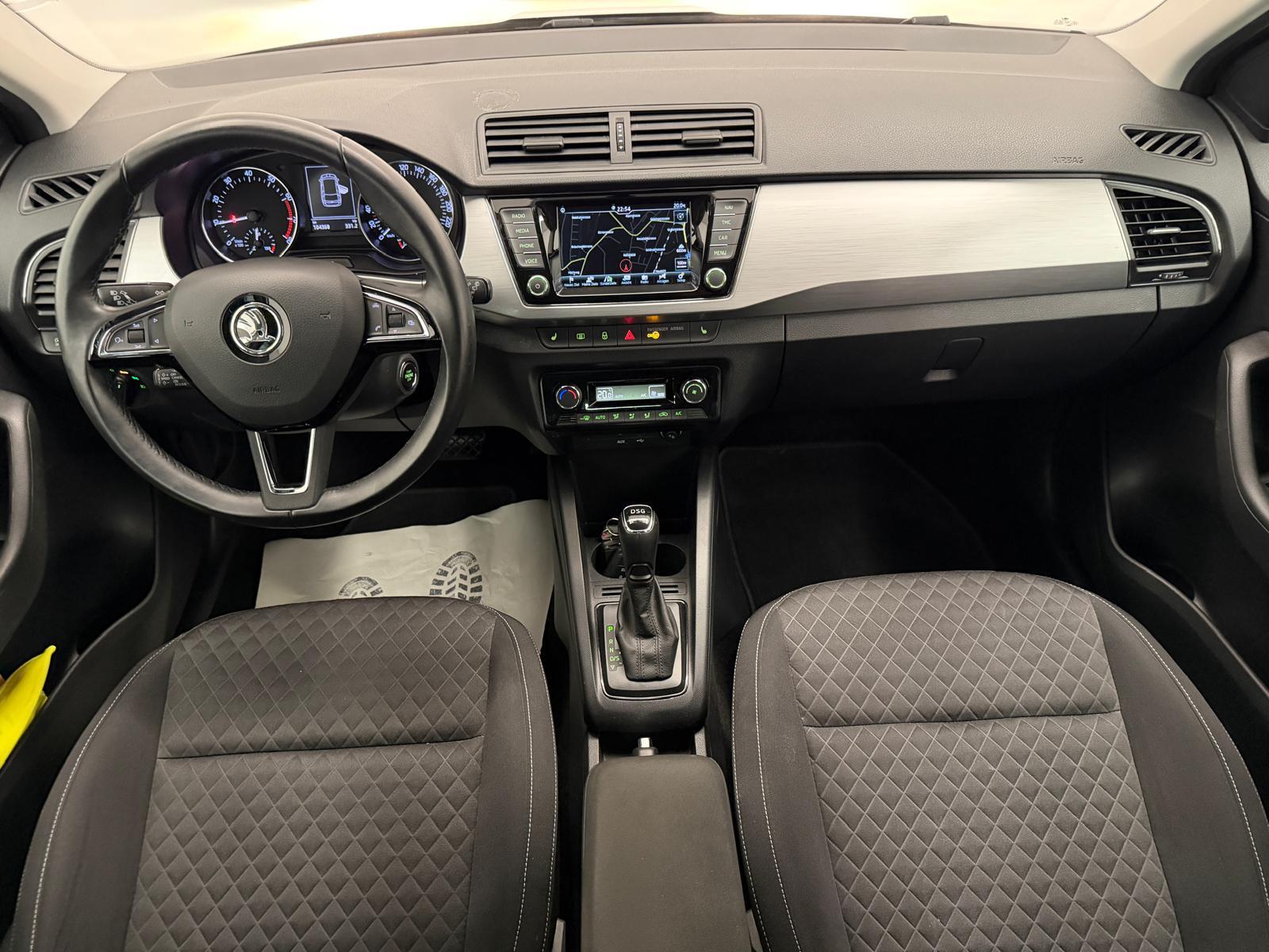 SKODA Fabia Combi 1.0 TSI Swiss Line 25 DSG-image-12