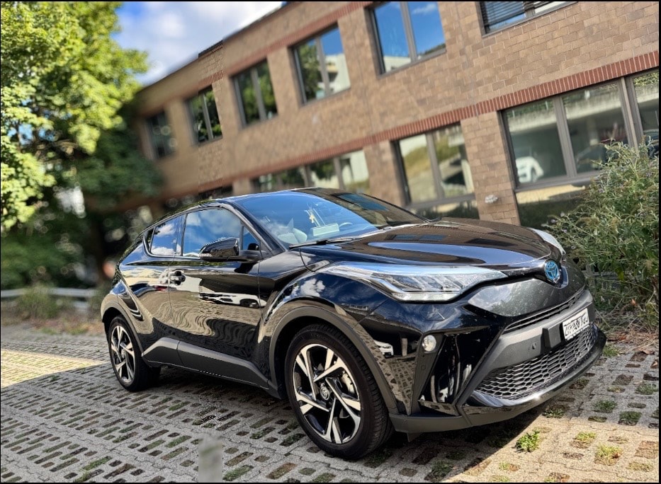 TOYOTA 1.8 VVTi HSD Trend-image-0