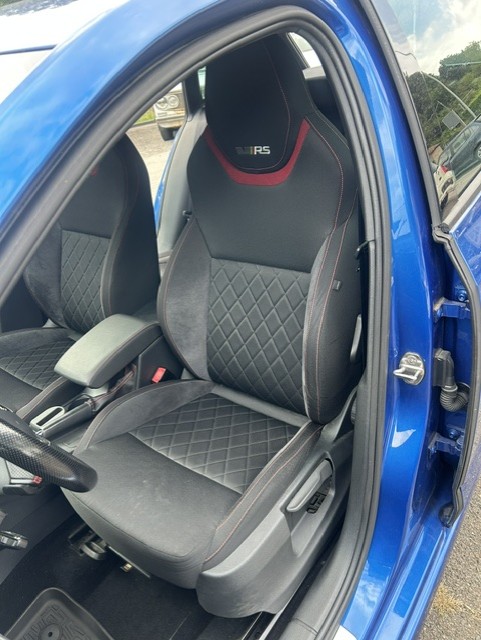 SKODA Octavia Combi 2.0 TDI RS 4x4 DSG-image-2