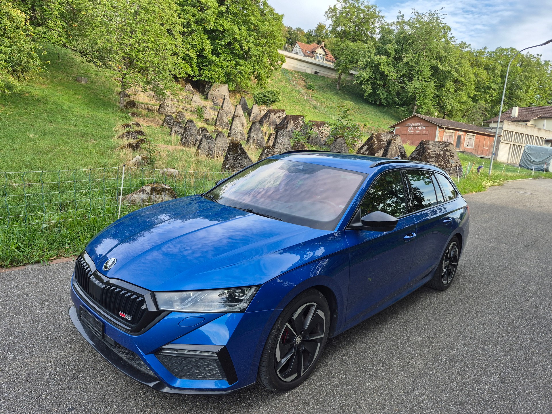SKODA Octavia Combi 2.0 TDI DSG RS 4x4-image-0
