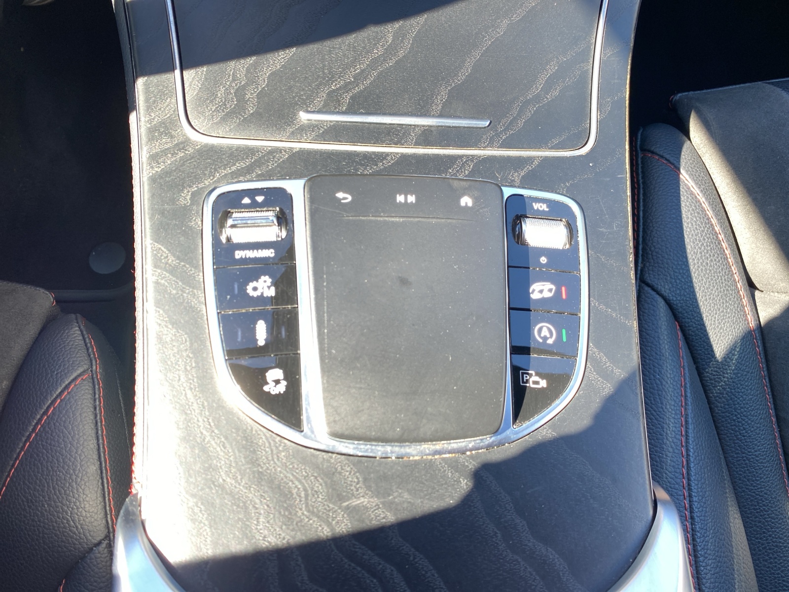 MERCEDES-BENZ GLC 43 AMG 4Matic 9G-Tronic-image-16