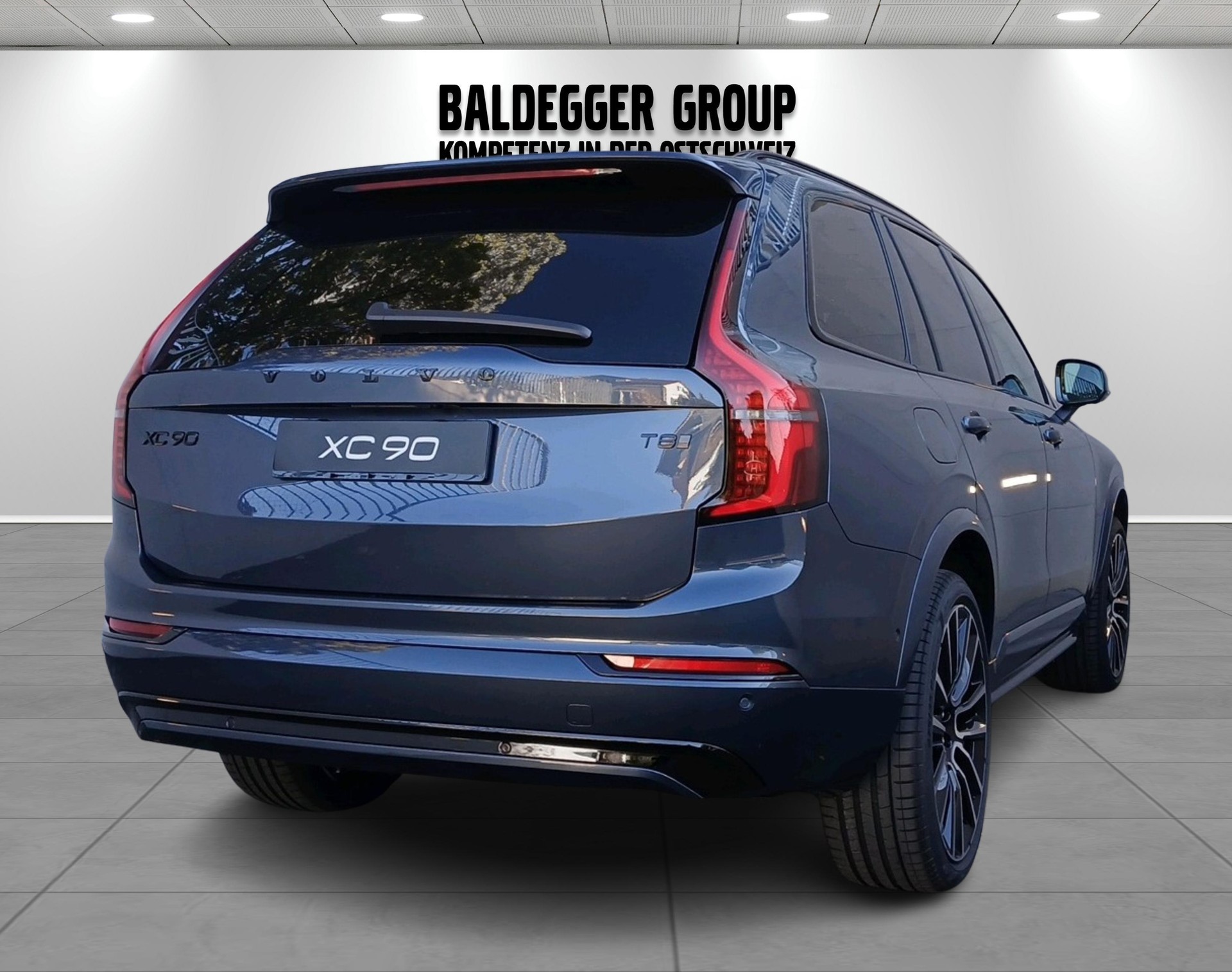 VOLVO XC90 2.0 T8 TE Black Edition e-showroom-element-1