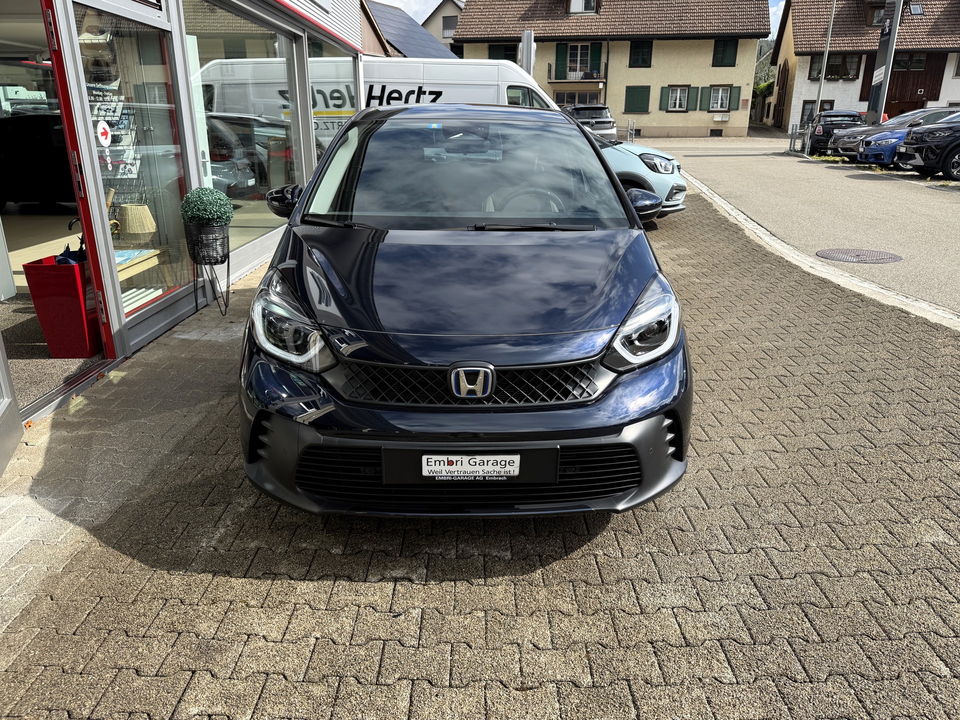 HONDA Jazz 1.5i-MMD Advance E-CVT-image-1