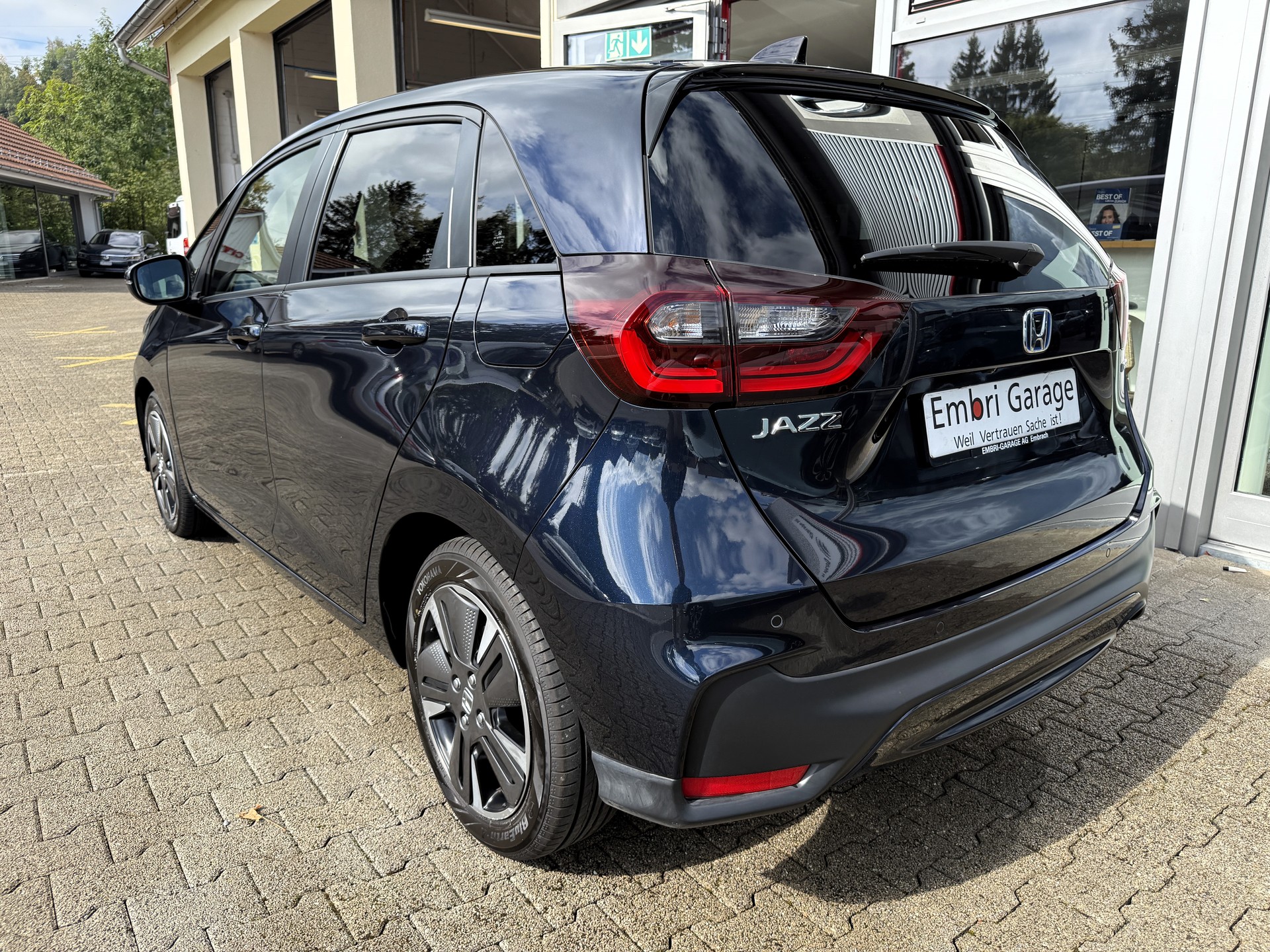 HONDA Jazz 1.5i-MMD Advance E-CVT-image-4