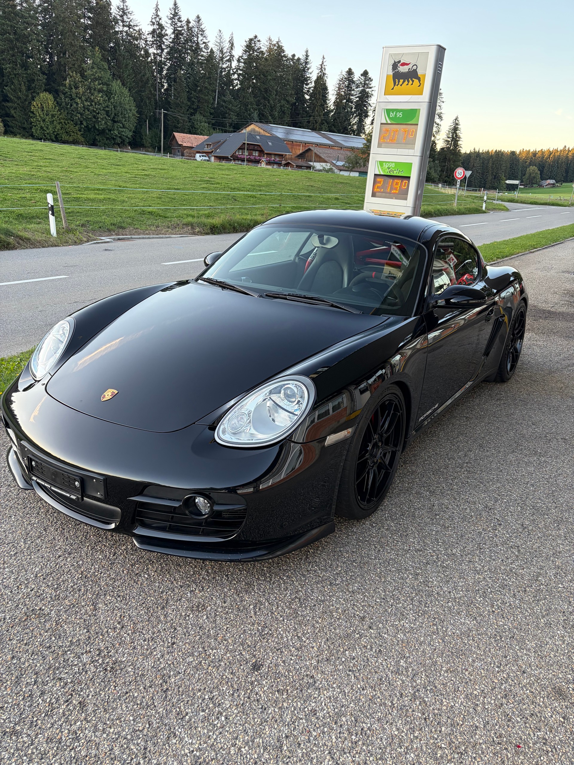 PORSCHE Cayman S-image-1