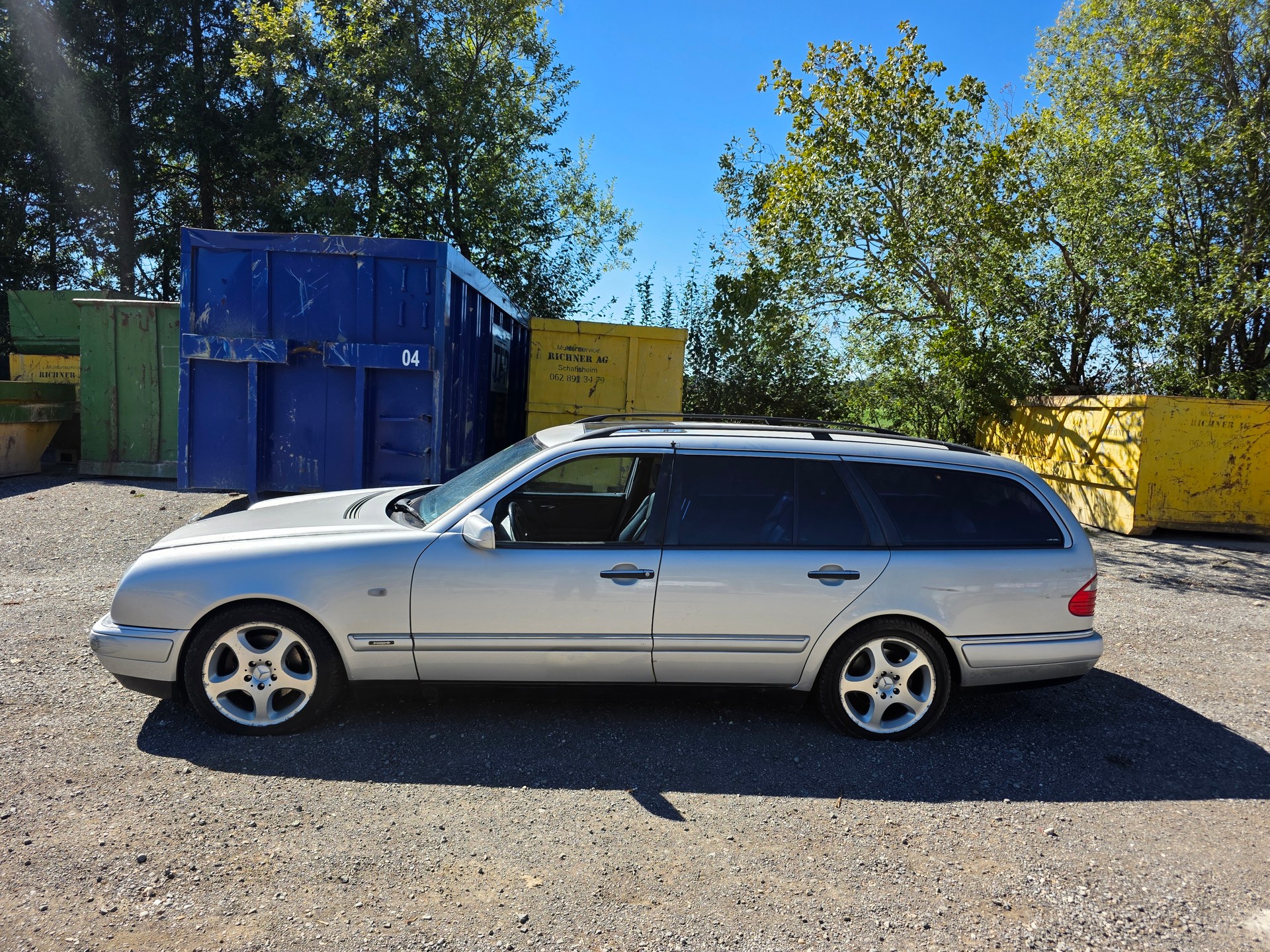 MERCEDES-BENZ E 320 Classic Automatic
