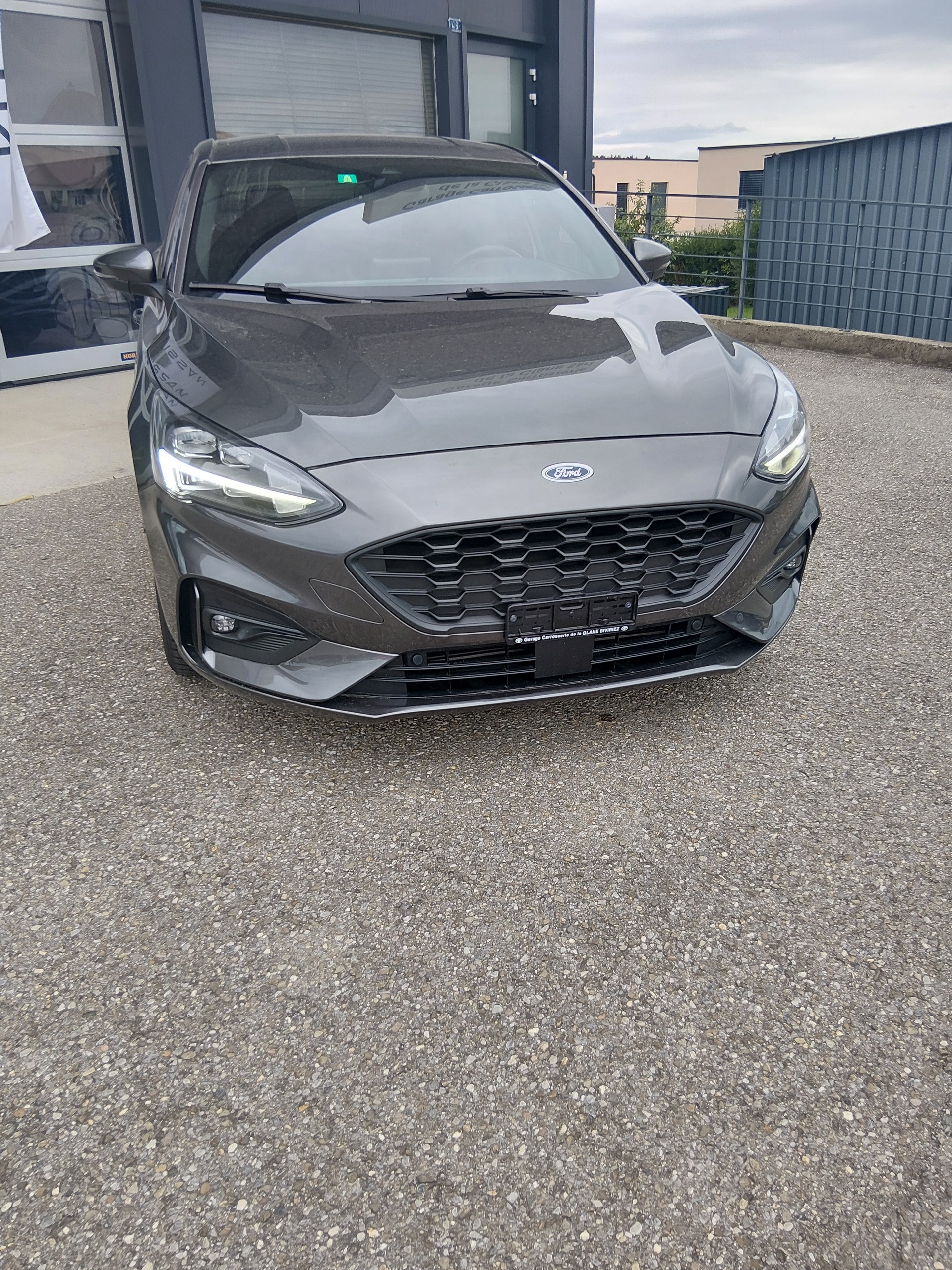 FORD Focus 1.5 SCTi ST Line-image-2
