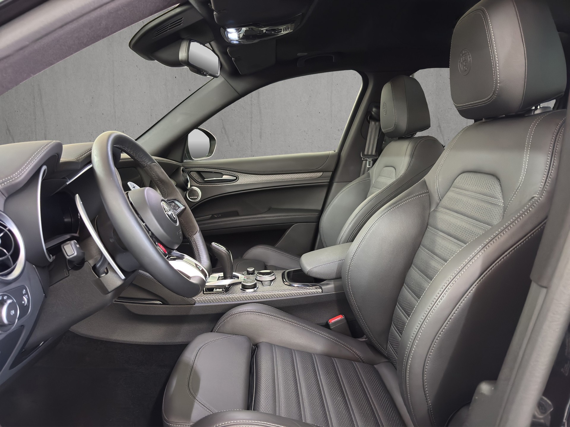 ALFA ROMEO Stelvio 2.9 V6 Quadrifoglio Q4 AT8 "Verde Montreal"-image-7