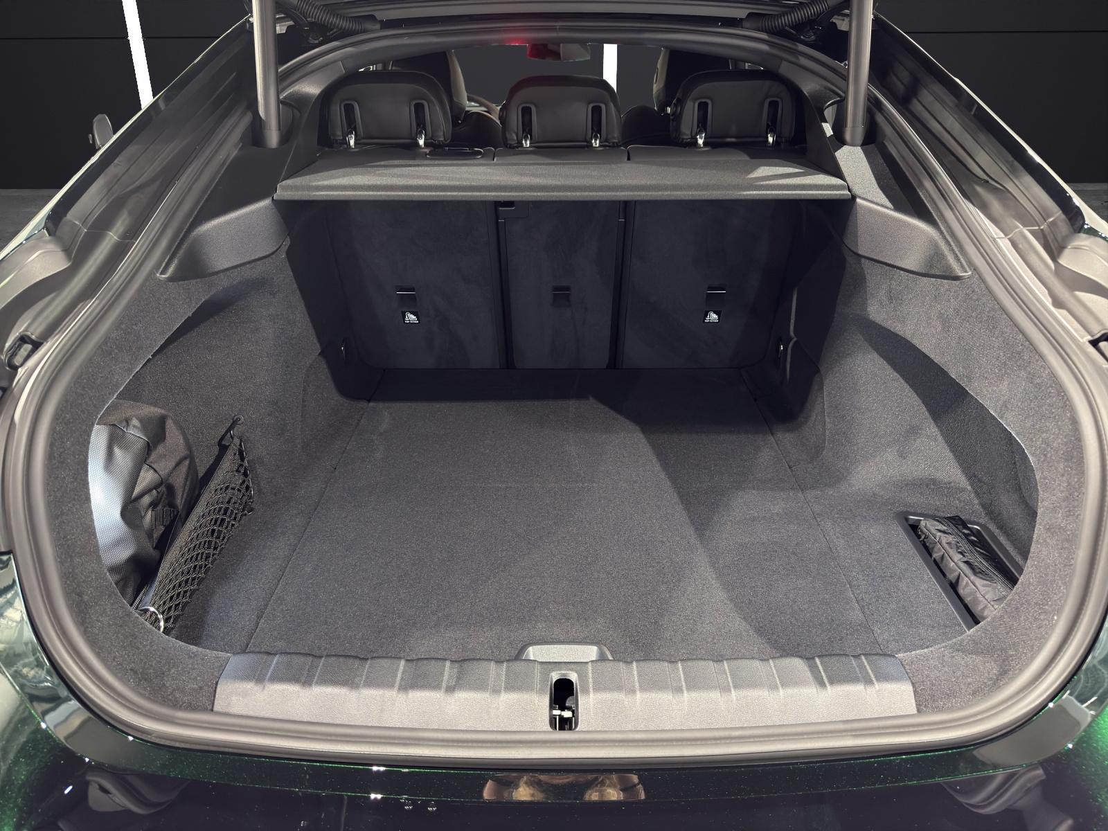 BMW i4 M60-image-16