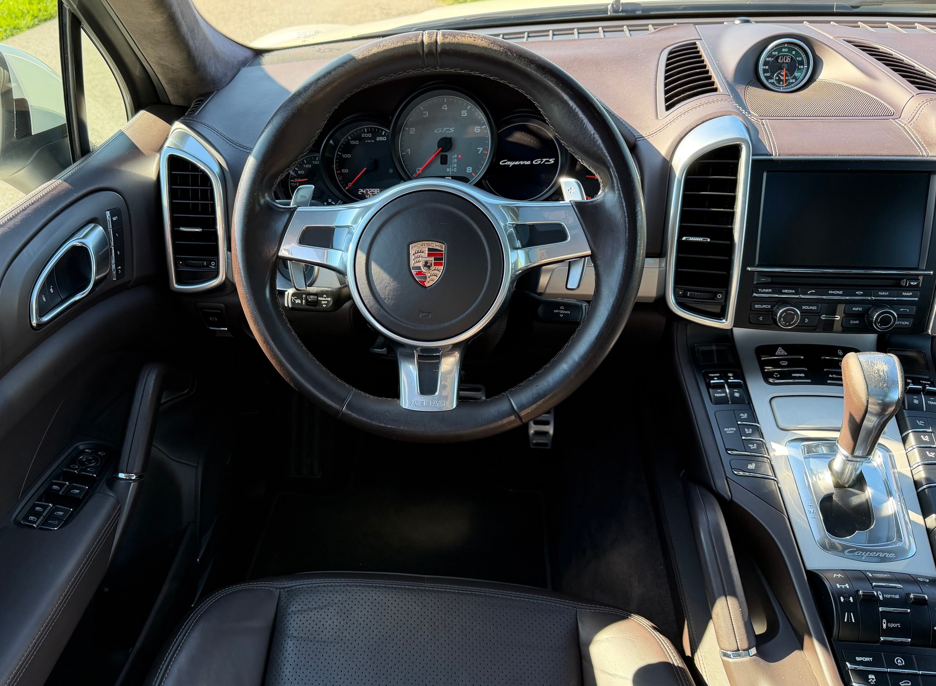 PORSCHE Cayenne GTS-image-13