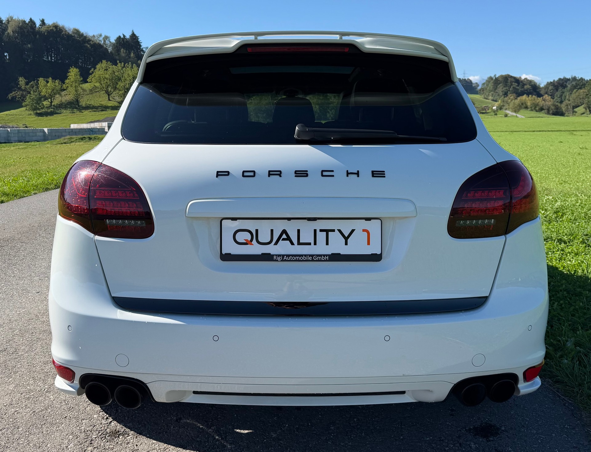 PORSCHE Cayenne GTS-image-4