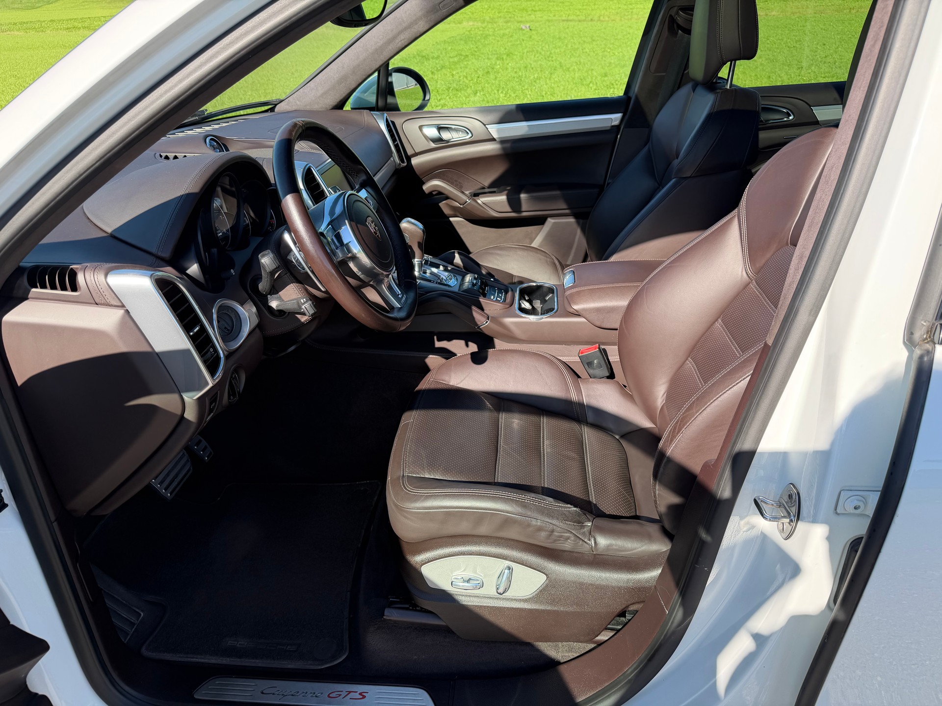 PORSCHE Cayenne GTS-image-7
