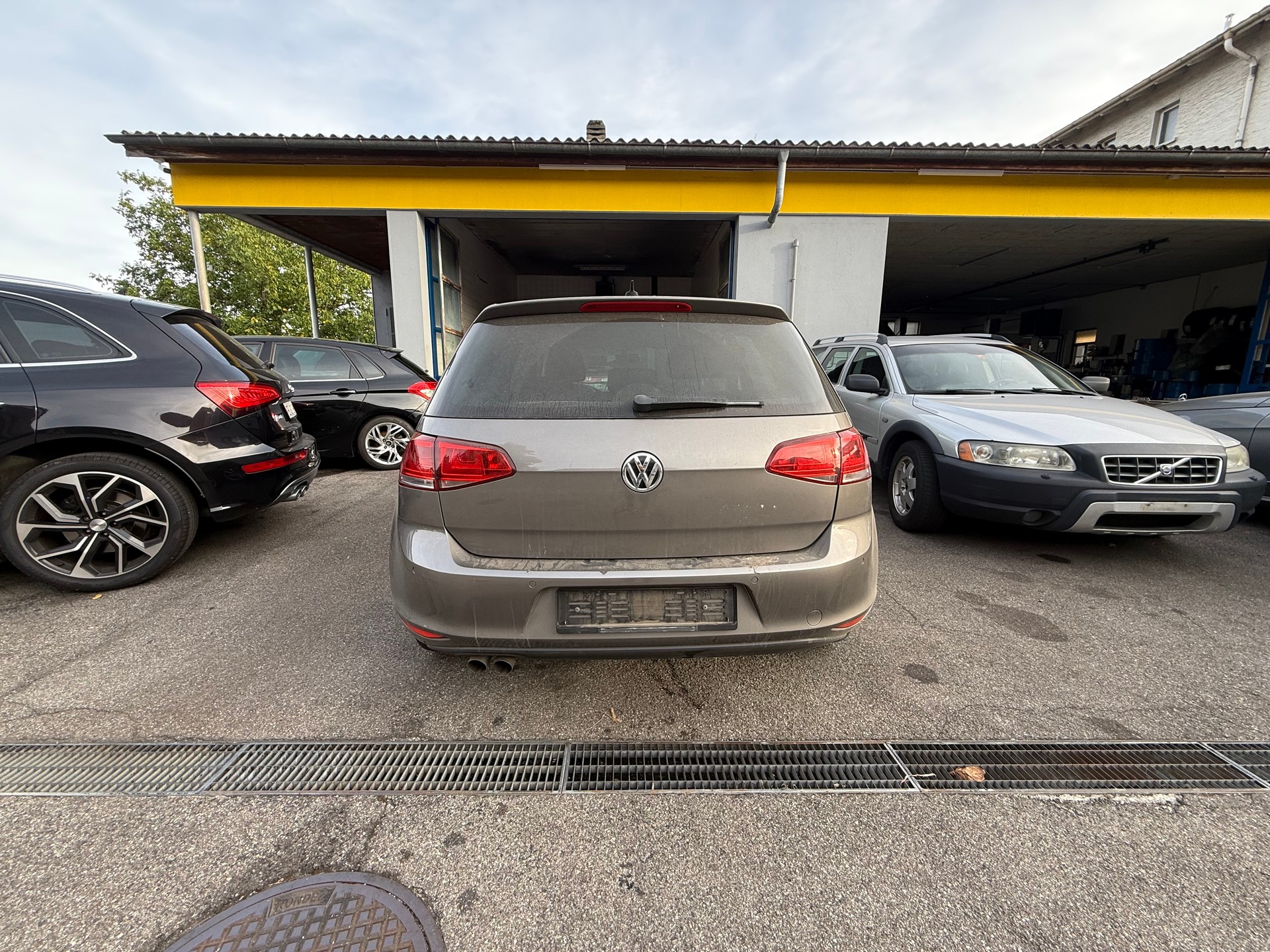 VW Golf 2.0 TDI Comfortline DSG-image-5