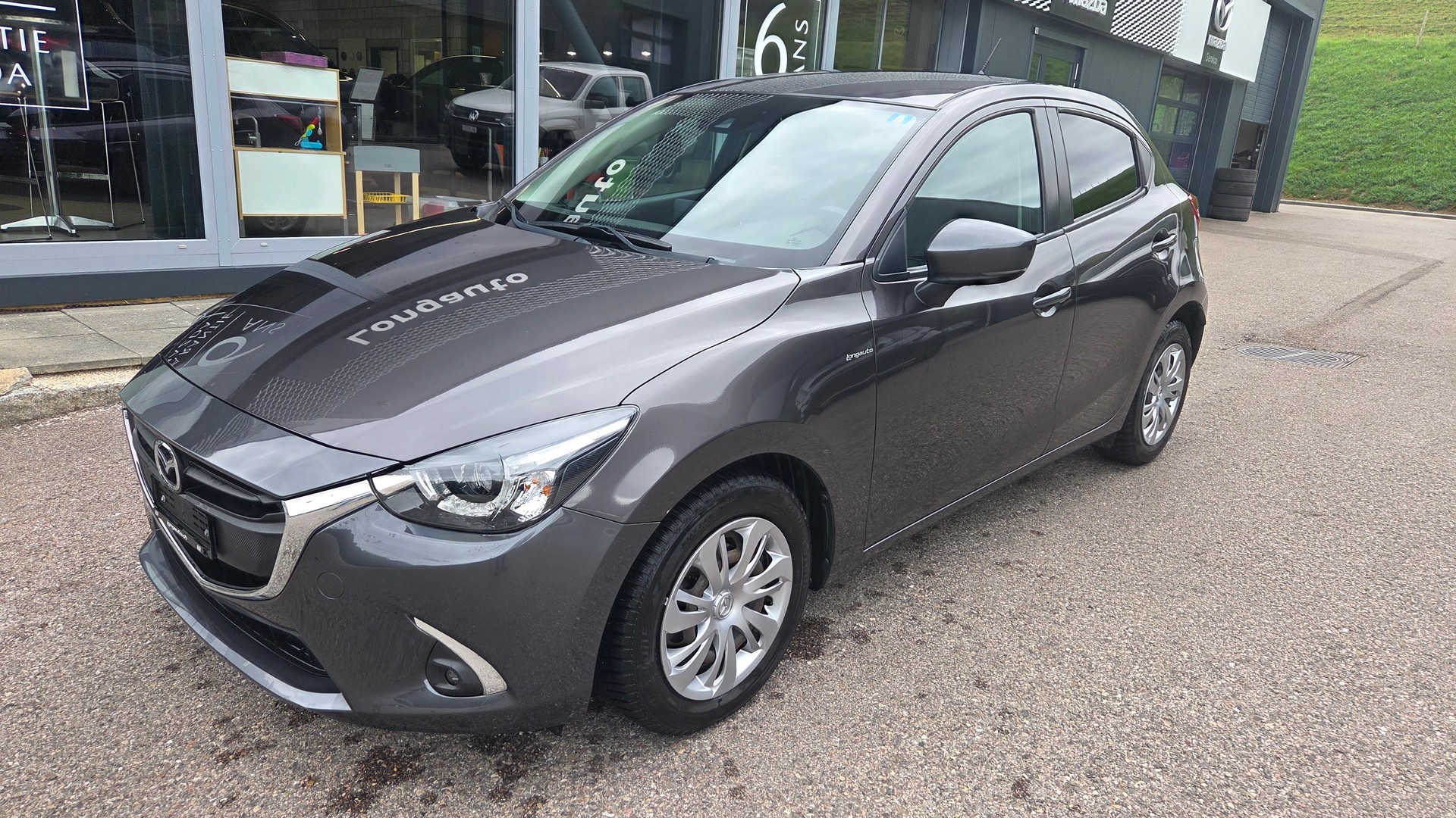 MAZDA 2 SKYACTIV-G 90 Ambition Plus-image-1