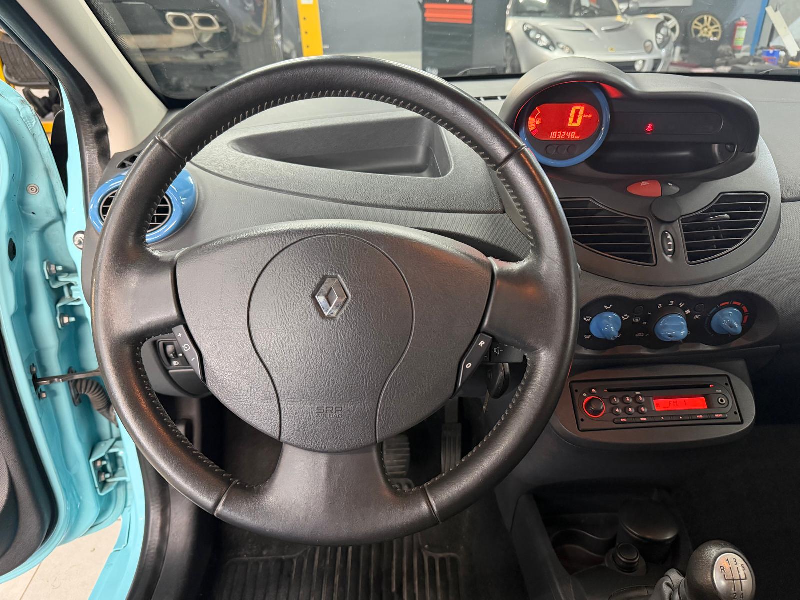RENAULT Twingo 1.2 16V Dynamique-image-12
