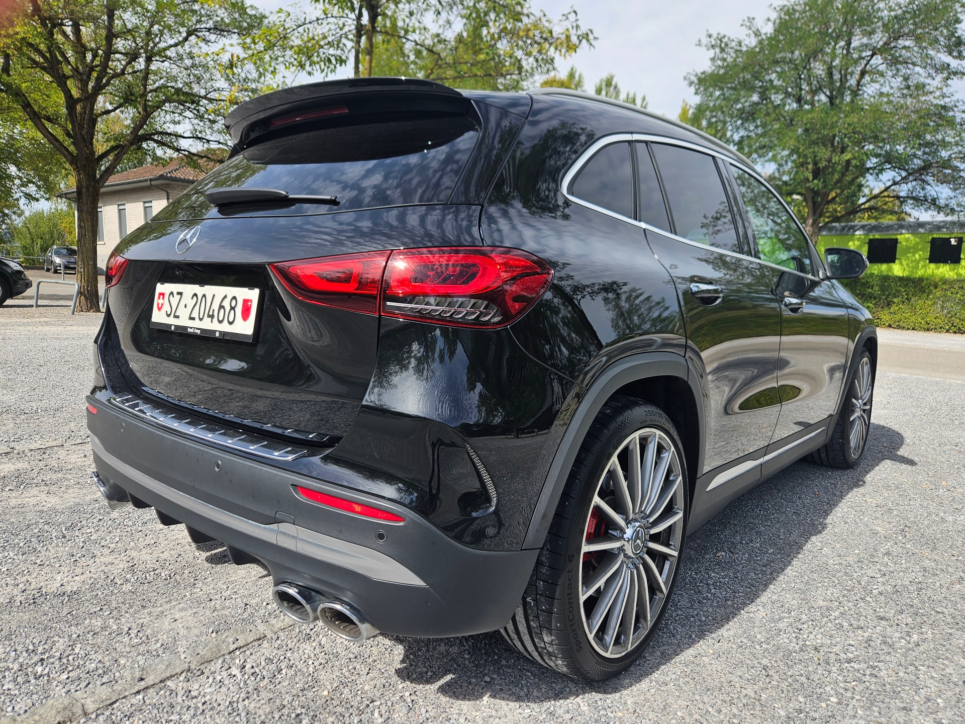 MERCEDES-BENZ GLA 45 S AMG 4matic+-image-11
