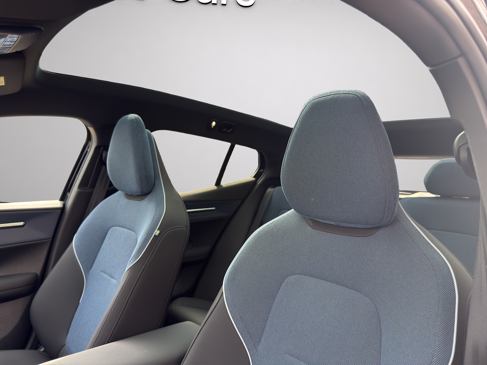 VOLVO EX30 E60 Twin Ultra Performance AWD-image-18