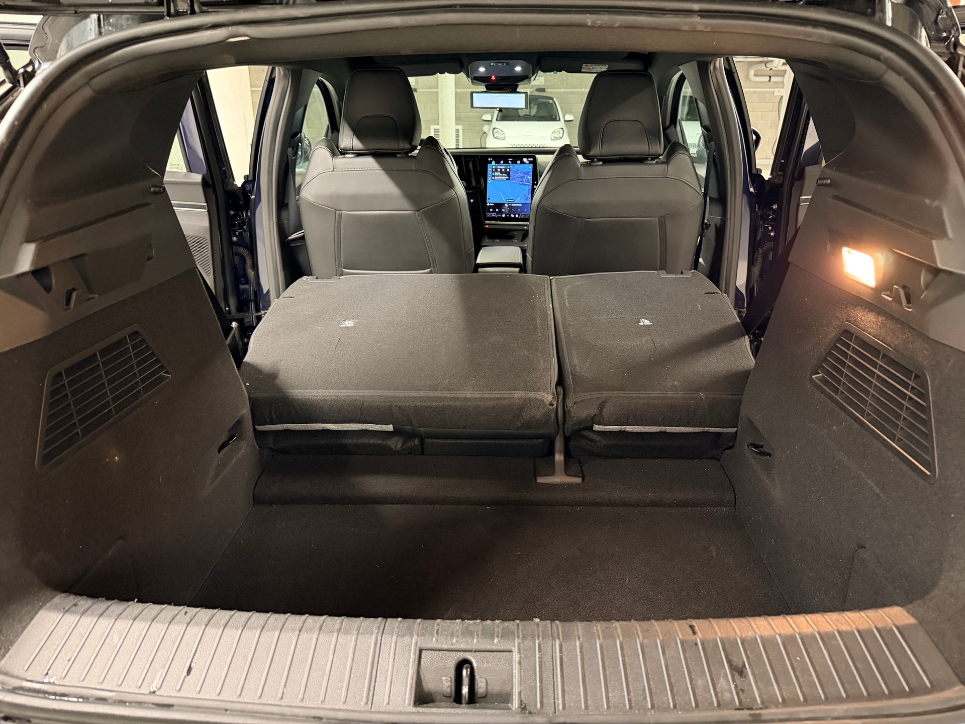 RENAULT Mégane E-TECH EV60 Techno-image-16