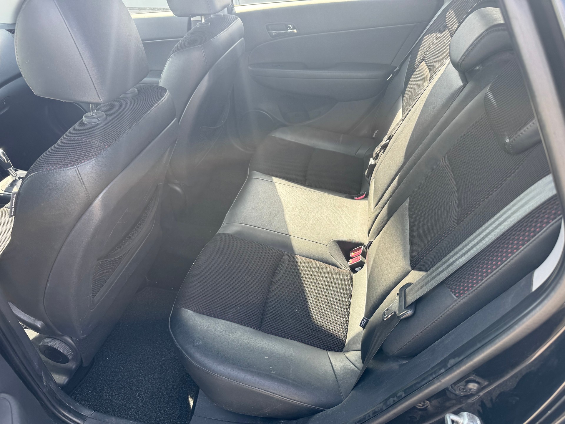 HYUNDAI i30 Wagon 2.0 Premium Automatic-image-11
