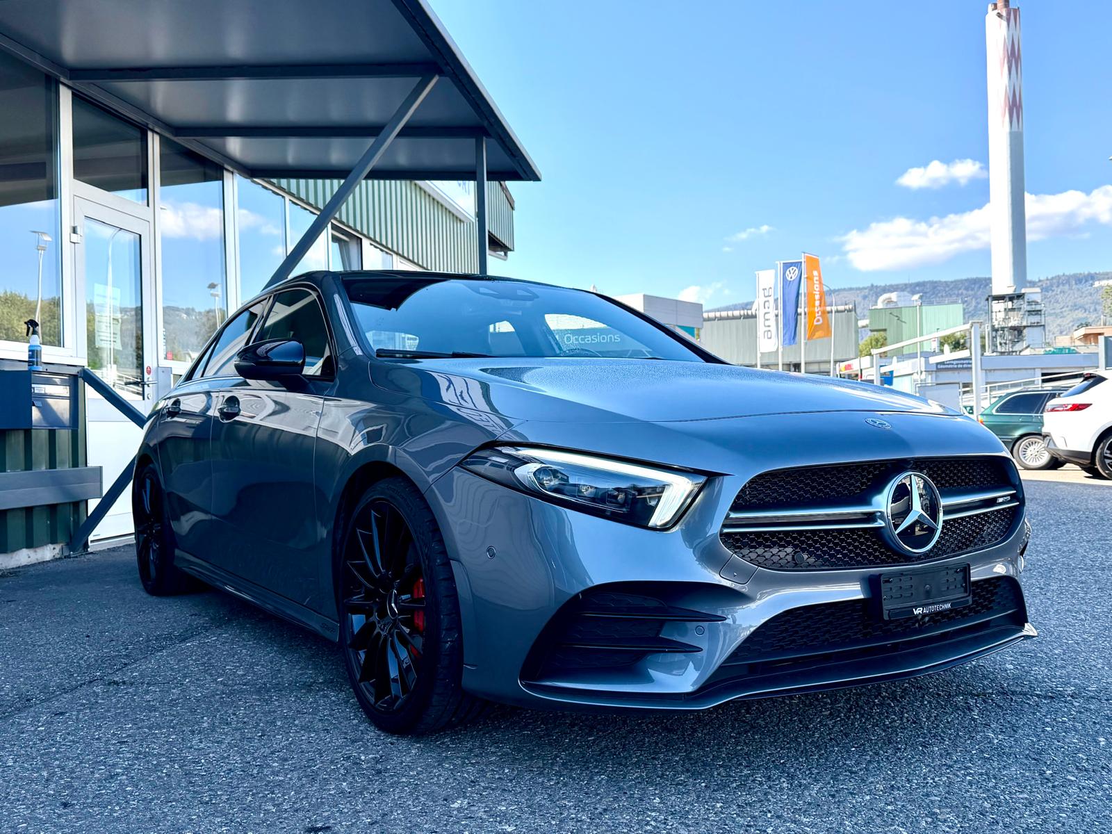 MERCEDES-BENZ A 35 AMG 4Matic Speedshift-image-1