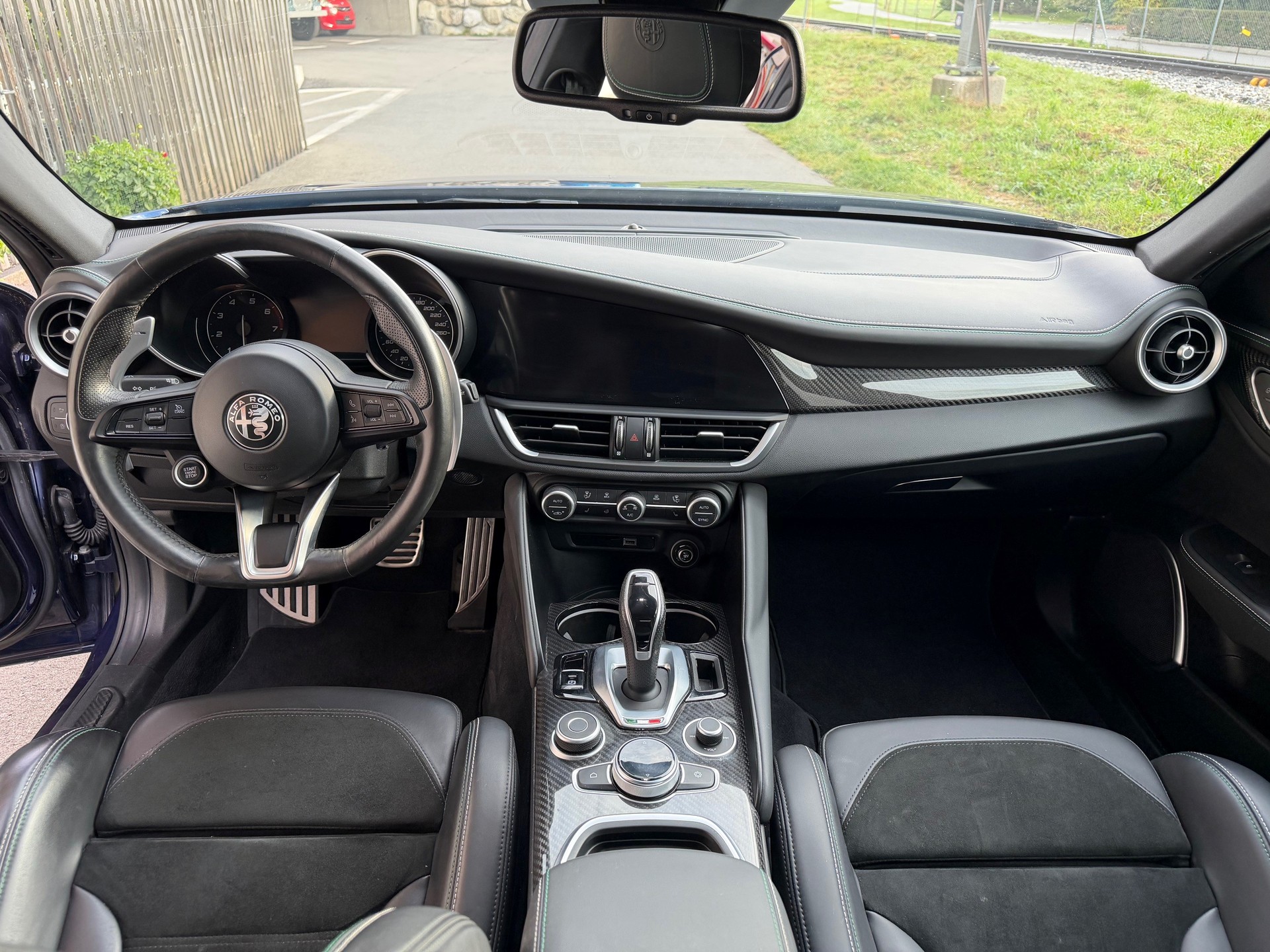 ALFA ROMEO Giulia 2.0 Veloce TI Q4 Automatic-image-9