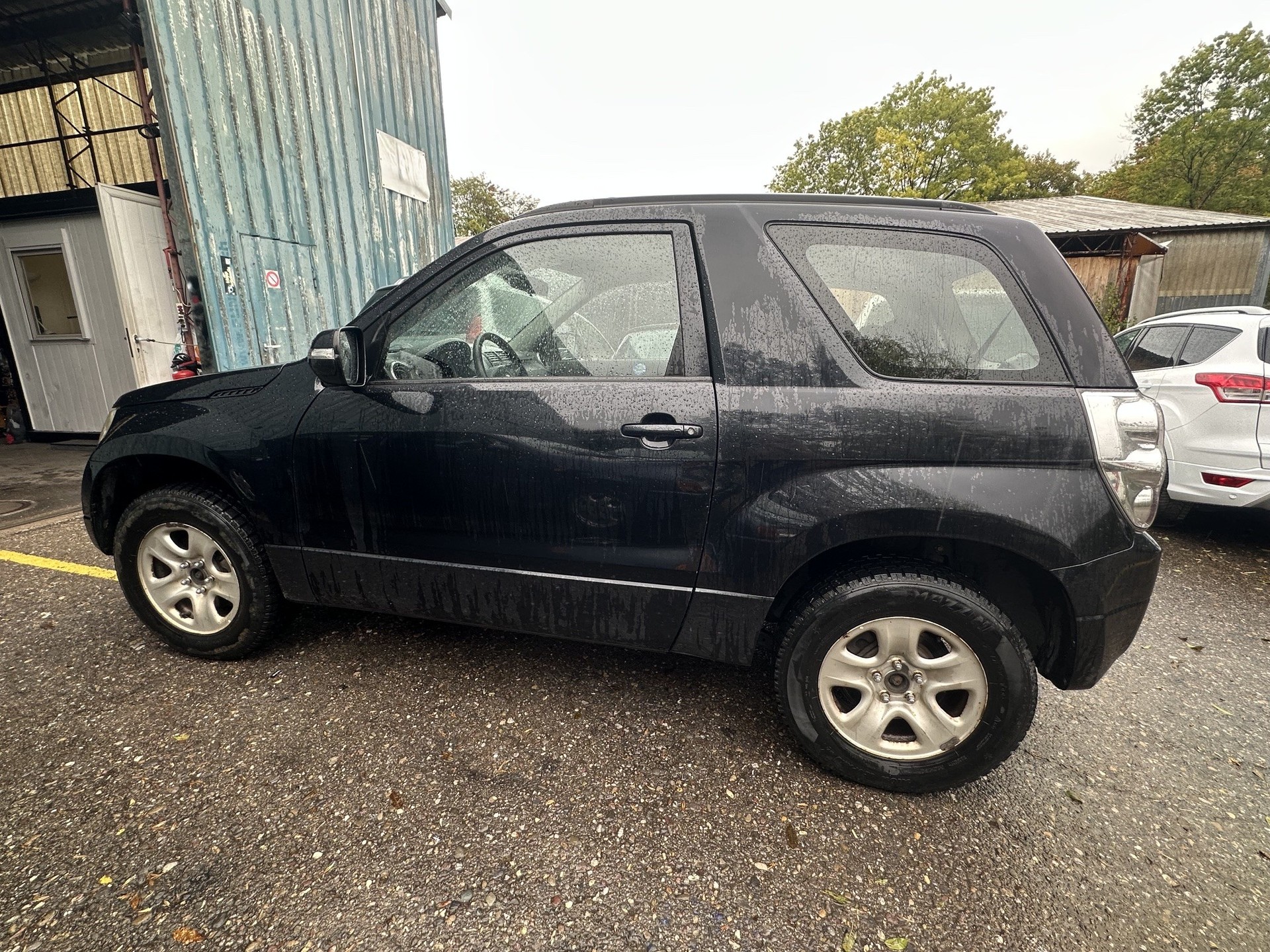 SUZUKI Grand Vitara 2.4 16V GL Top-image-6