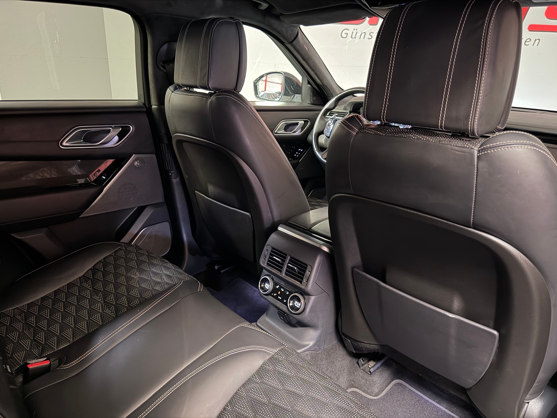 LAND ROVER Range Rover Velar SV Autobiography Dyn. Edition A.-image-36