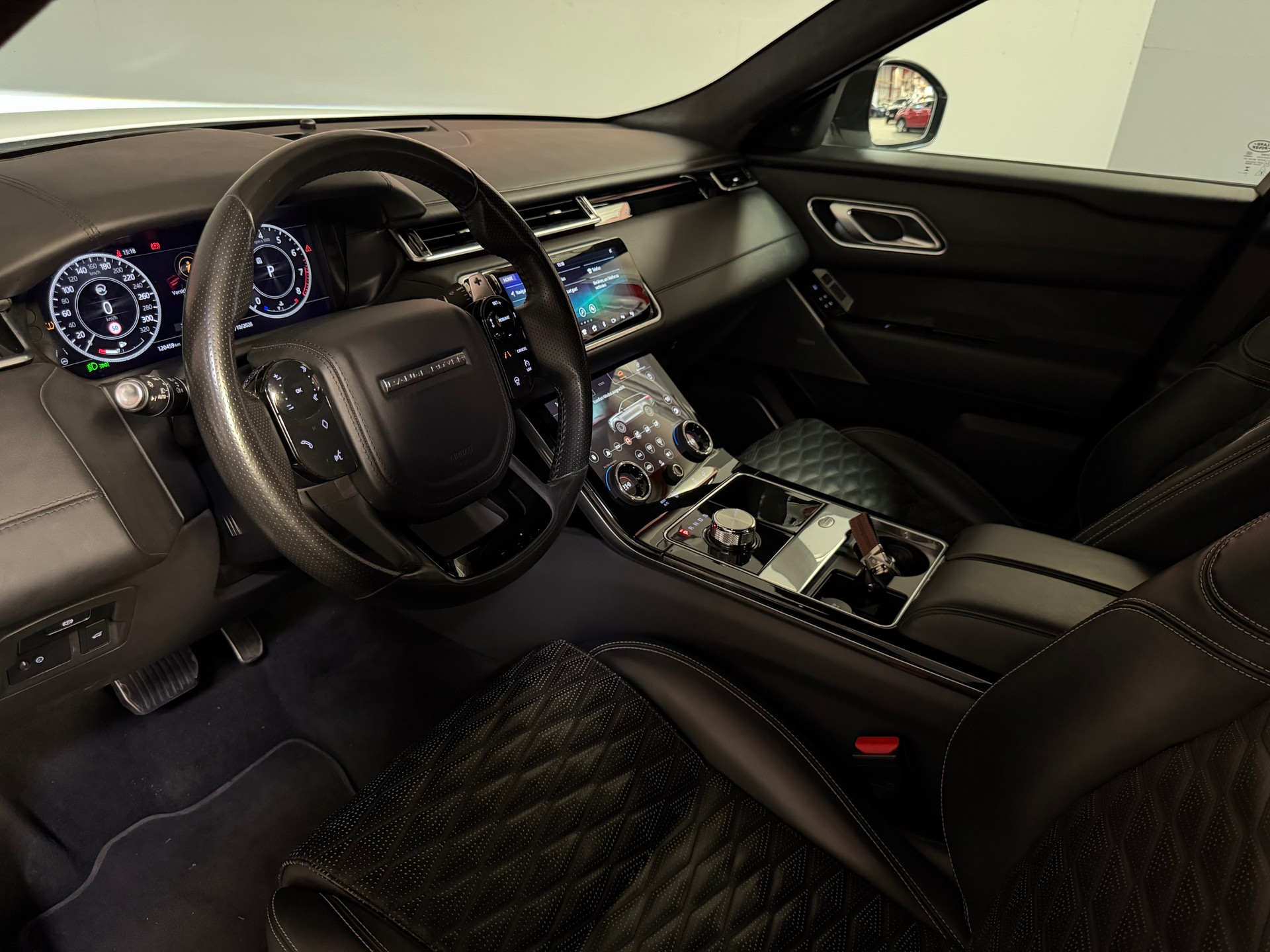 LAND ROVER Range Rover Velar SV Autobiography Dyn. Edition A.-image-17