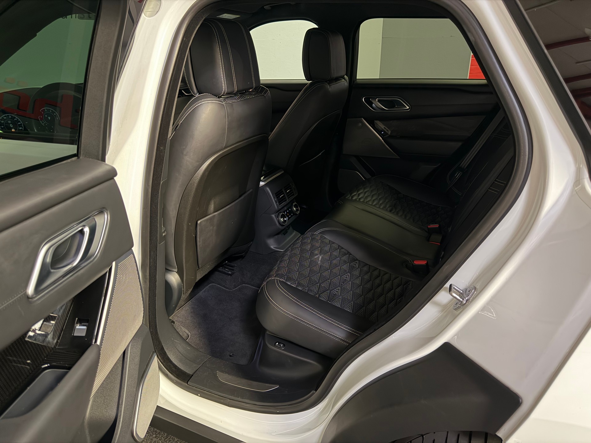LAND ROVER Range Rover Velar SV Autobiography Dyn. Edition A.-image-18
