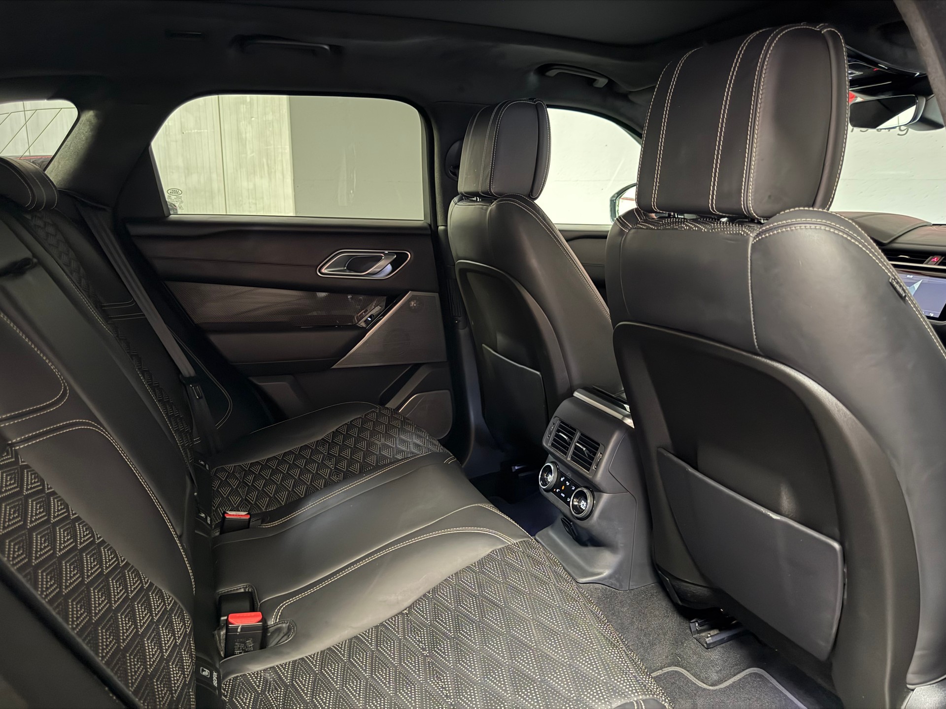 LAND ROVER Range Rover Velar SV Autobiography Dyn. Edition A.-image-35