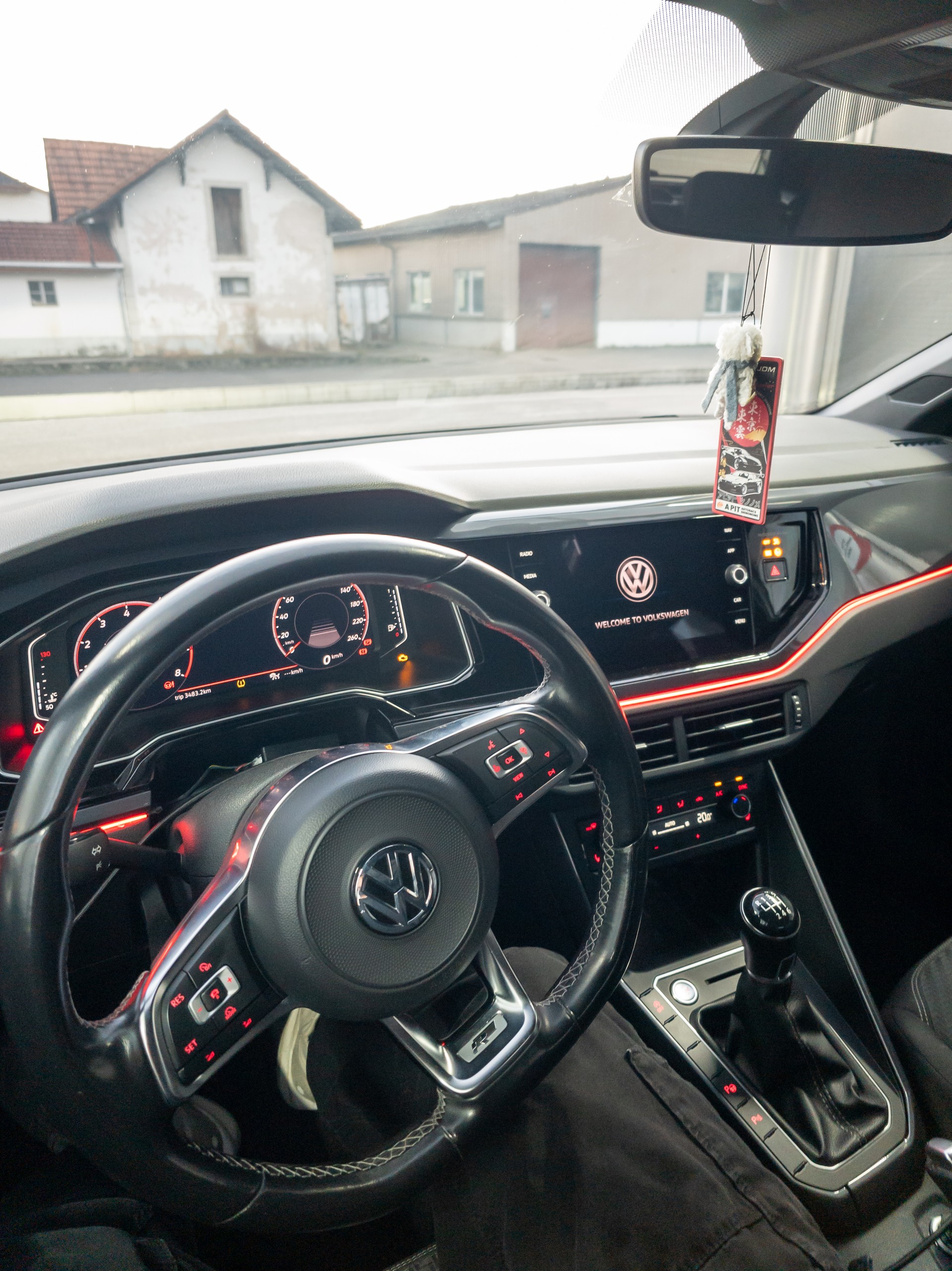 VW 1.0 TSI 115 Highline-image-3