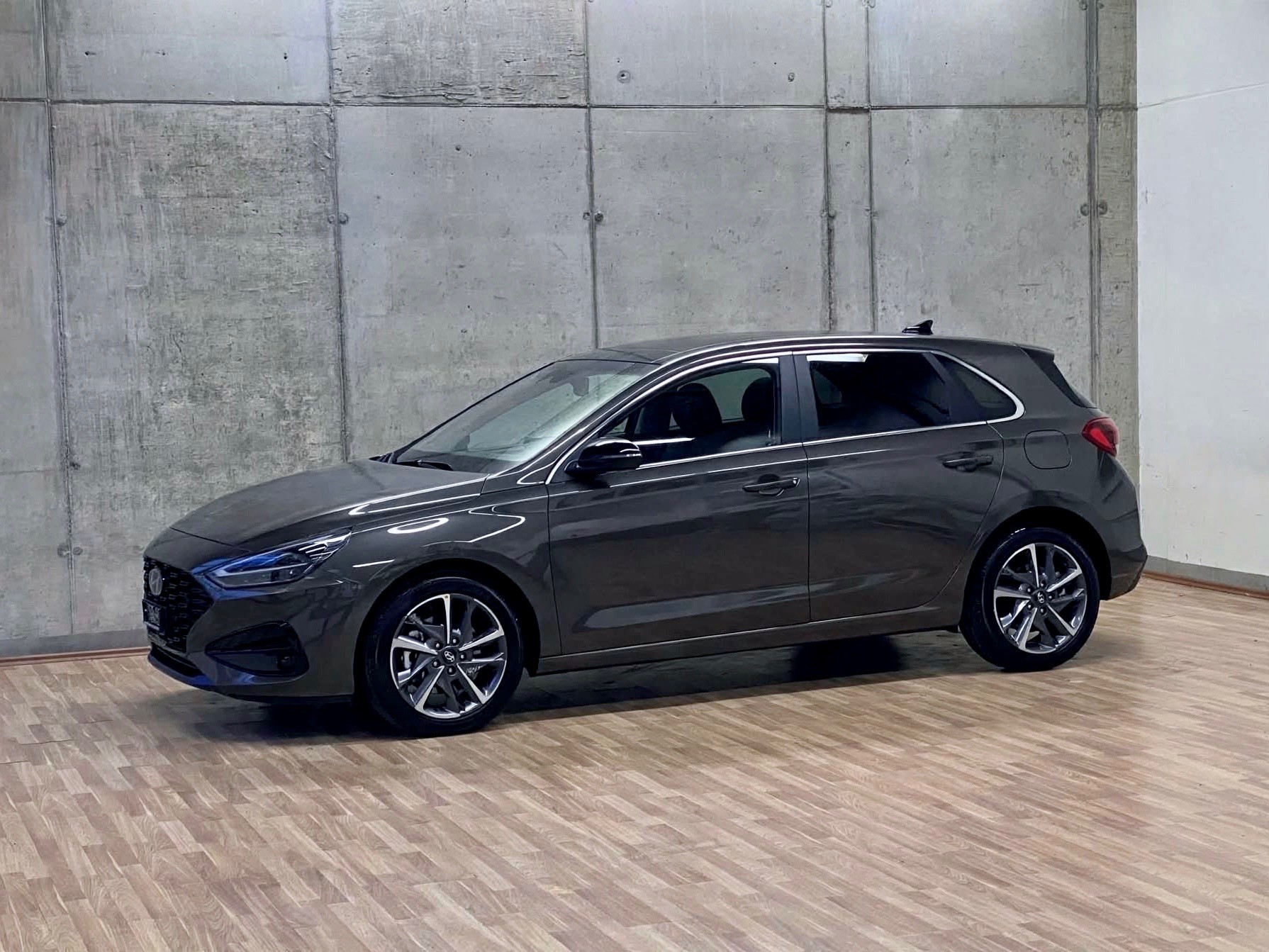 HYUNDAI i30 1.5 T-GDi*Vertex*48V*Swiss*MildHybrid*DCT*-image-0