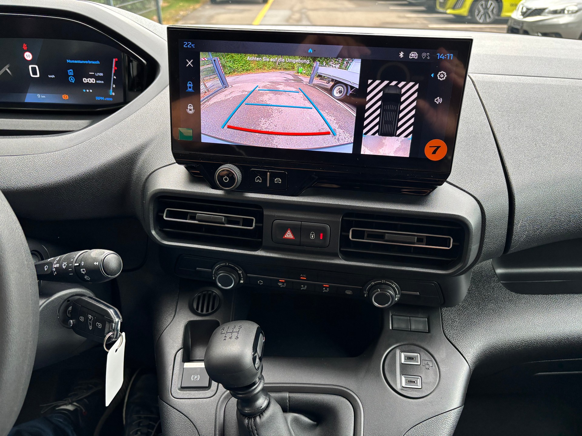 PEUGEOT Partner 1.5 HDi Premium Long 1000 BHDi-image-10