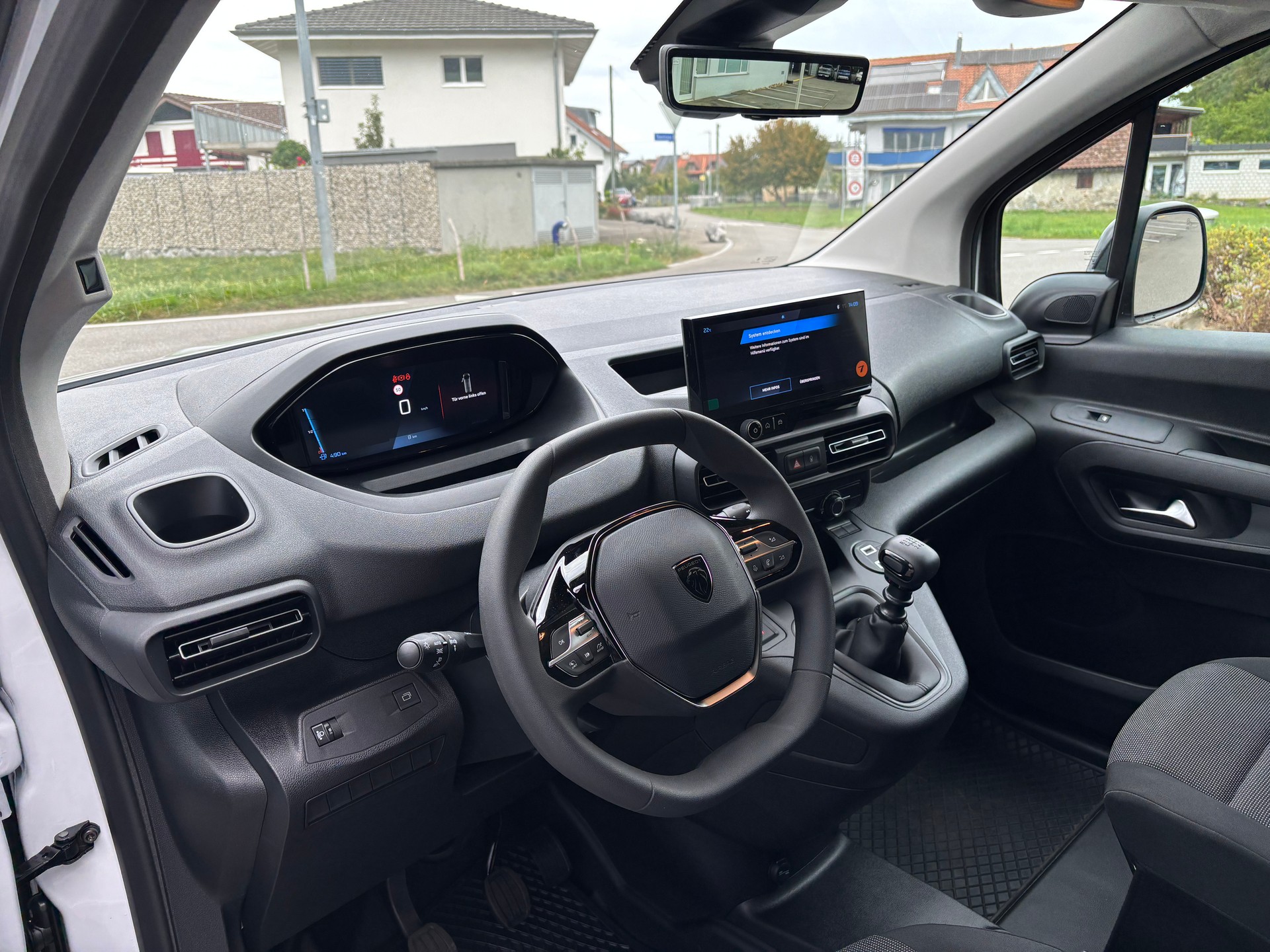 PEUGEOT Partner 1.5 HDi Premium Long 1000 BHDi-image-8