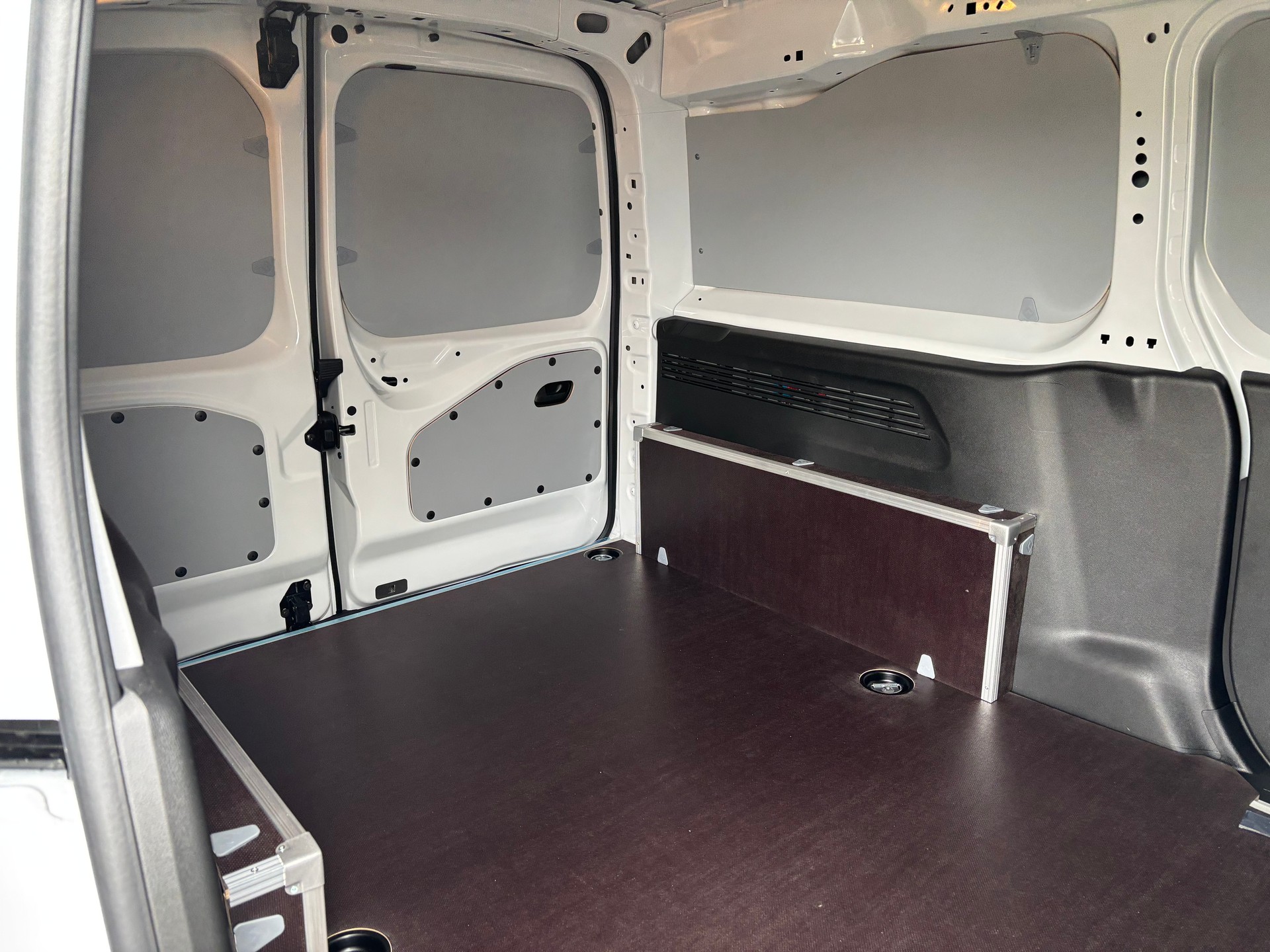 PEUGEOT Partner 1.5 HDi Premium Long 1000 BHDi-image-6
