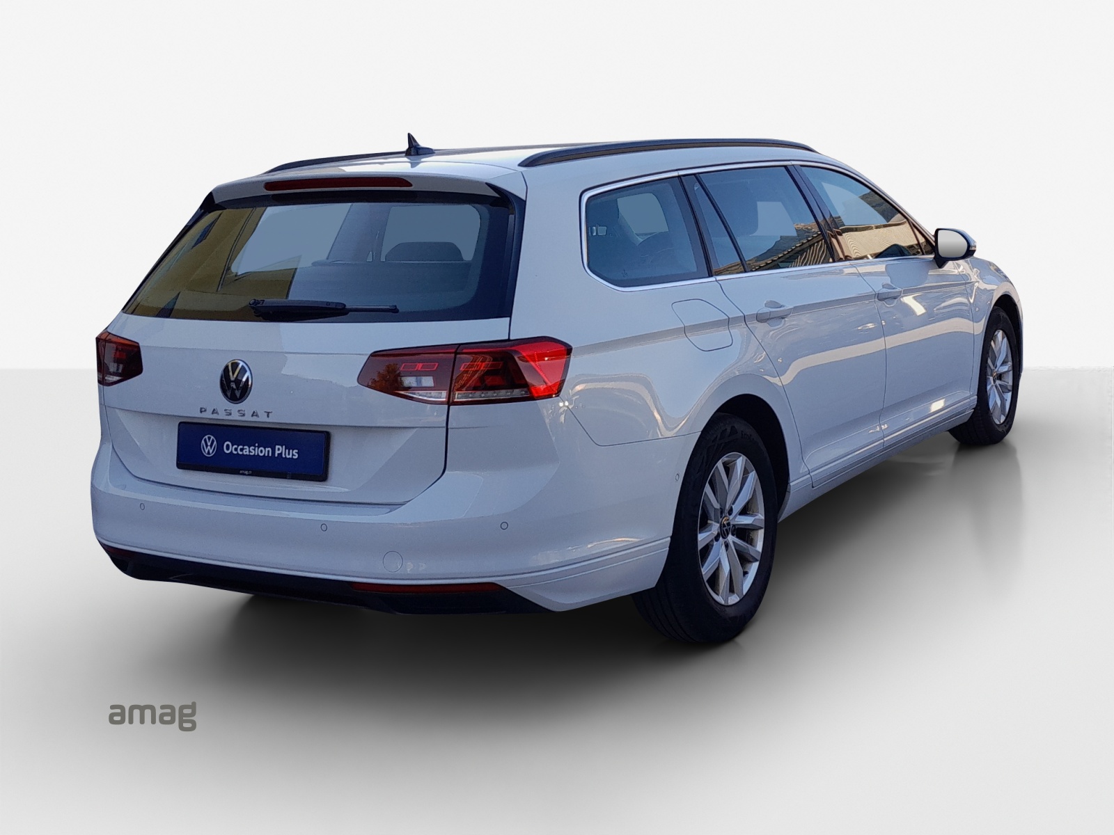 VW Passat 2.0 TDI BMT Business DSG-image-4