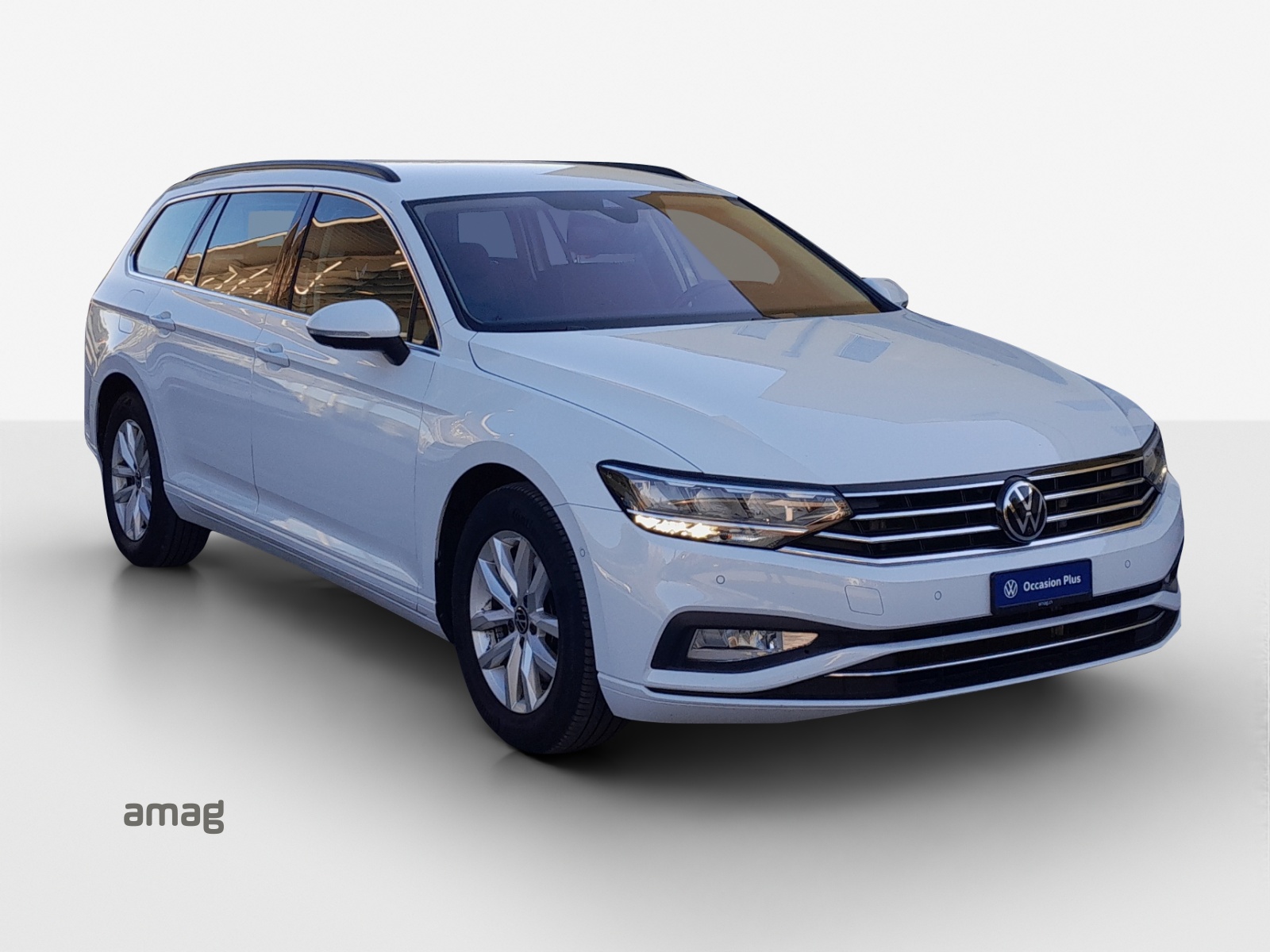VW Passat 2.0 TDI BMT Business DSG-image-5