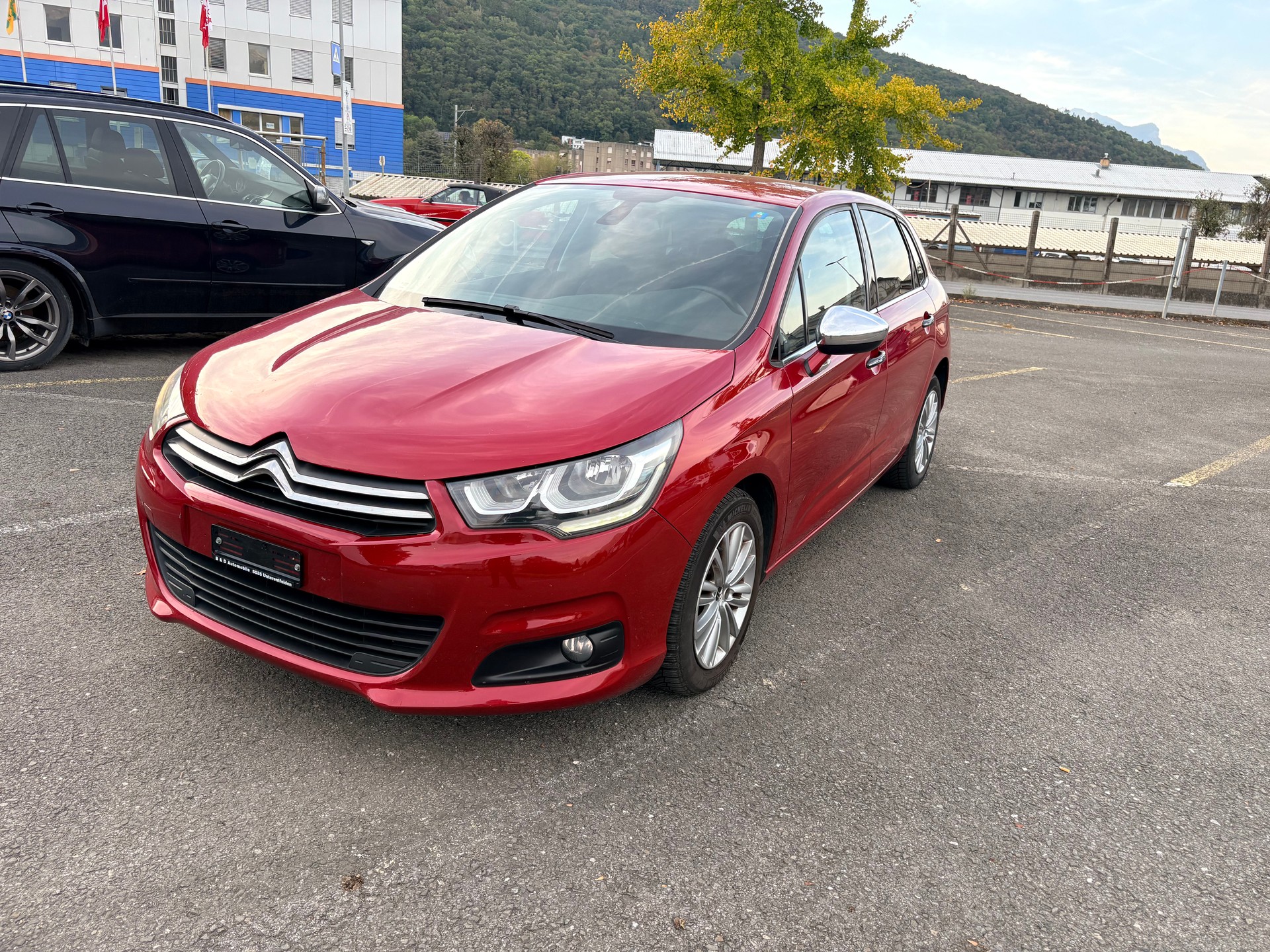 CITROEN C4 1.2 Pure Tech Shine Automatic-image-1
