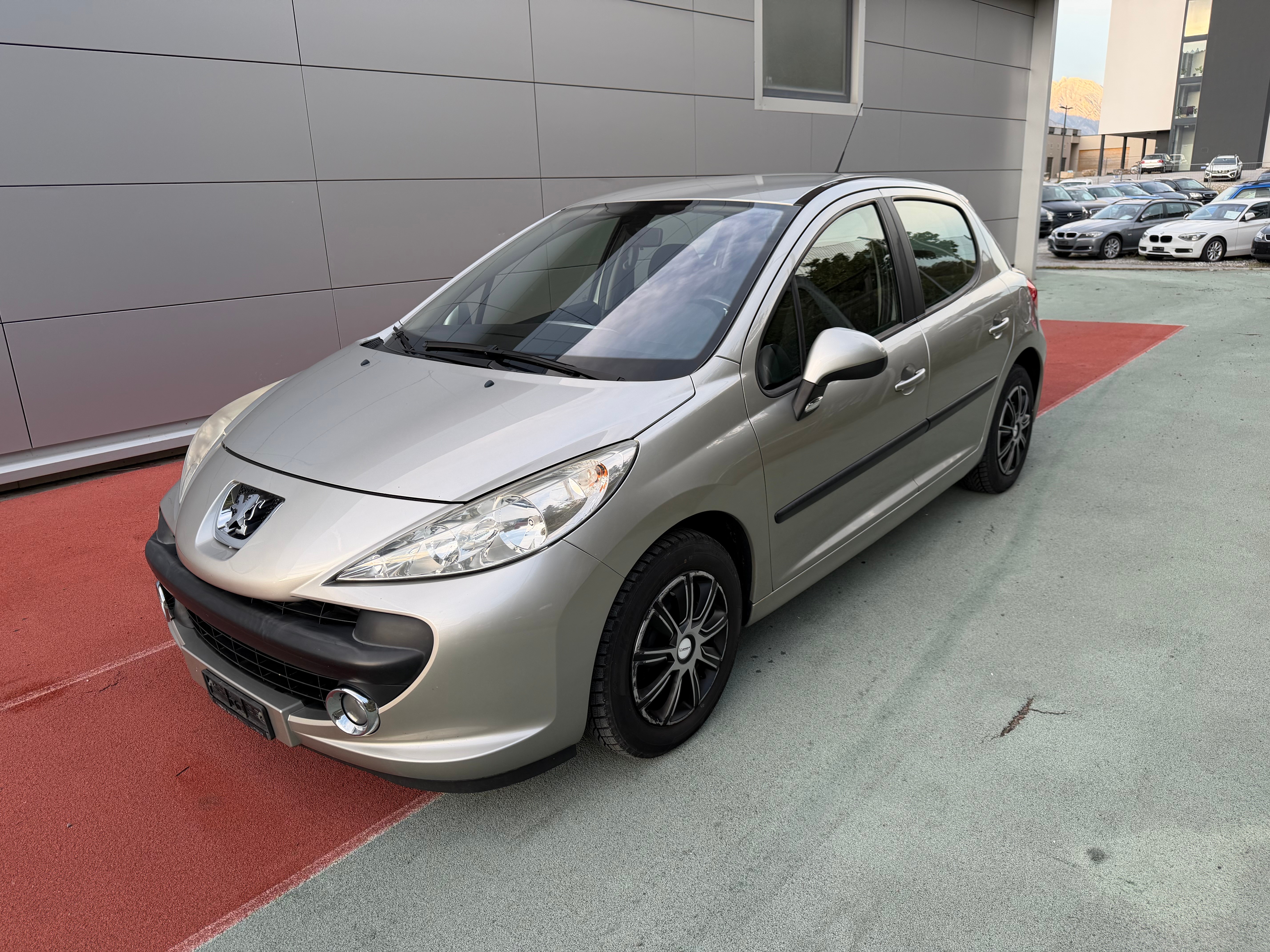 Car photo