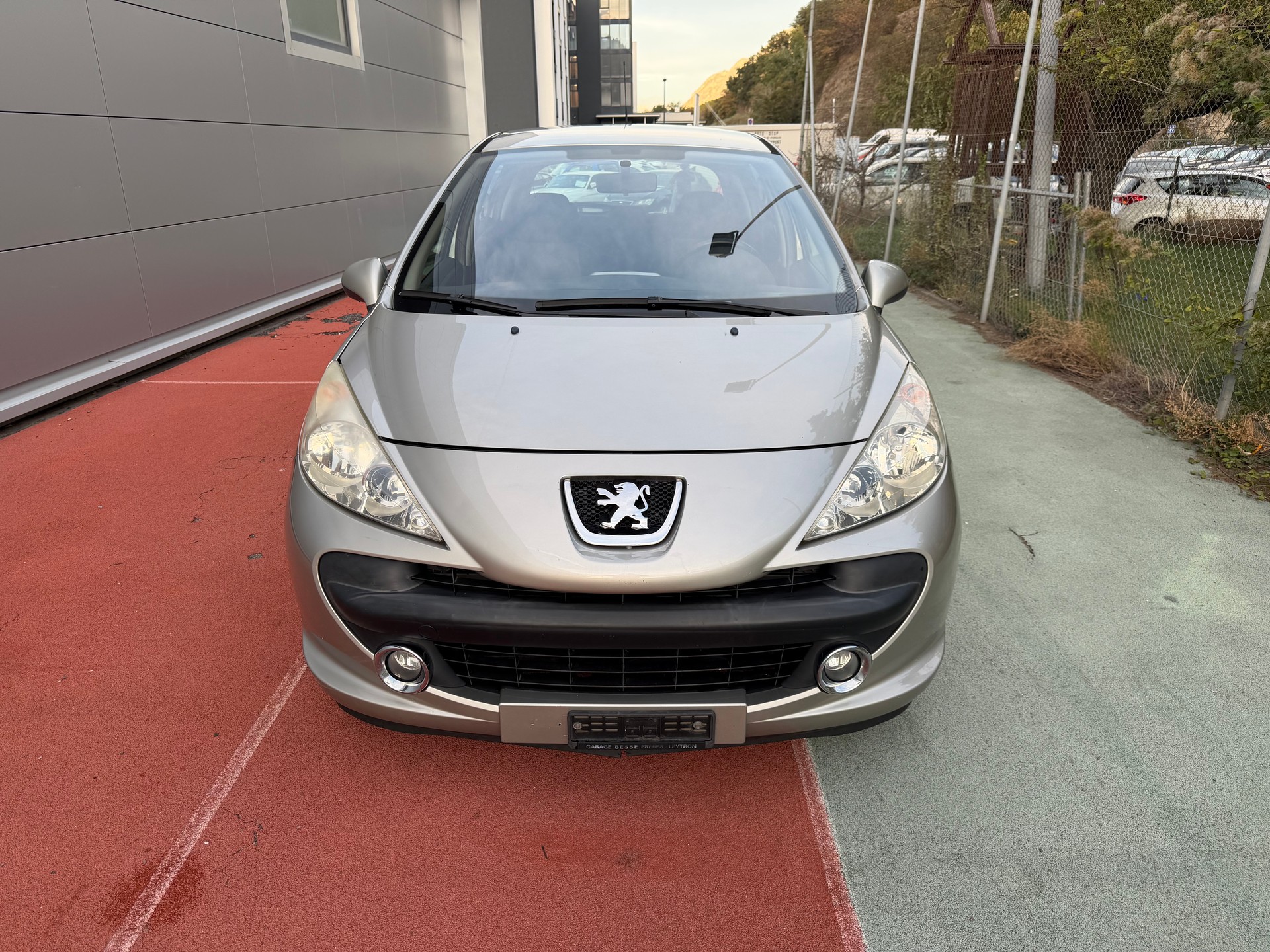 PEUGEOT 207 1.4 16V Look-image-5