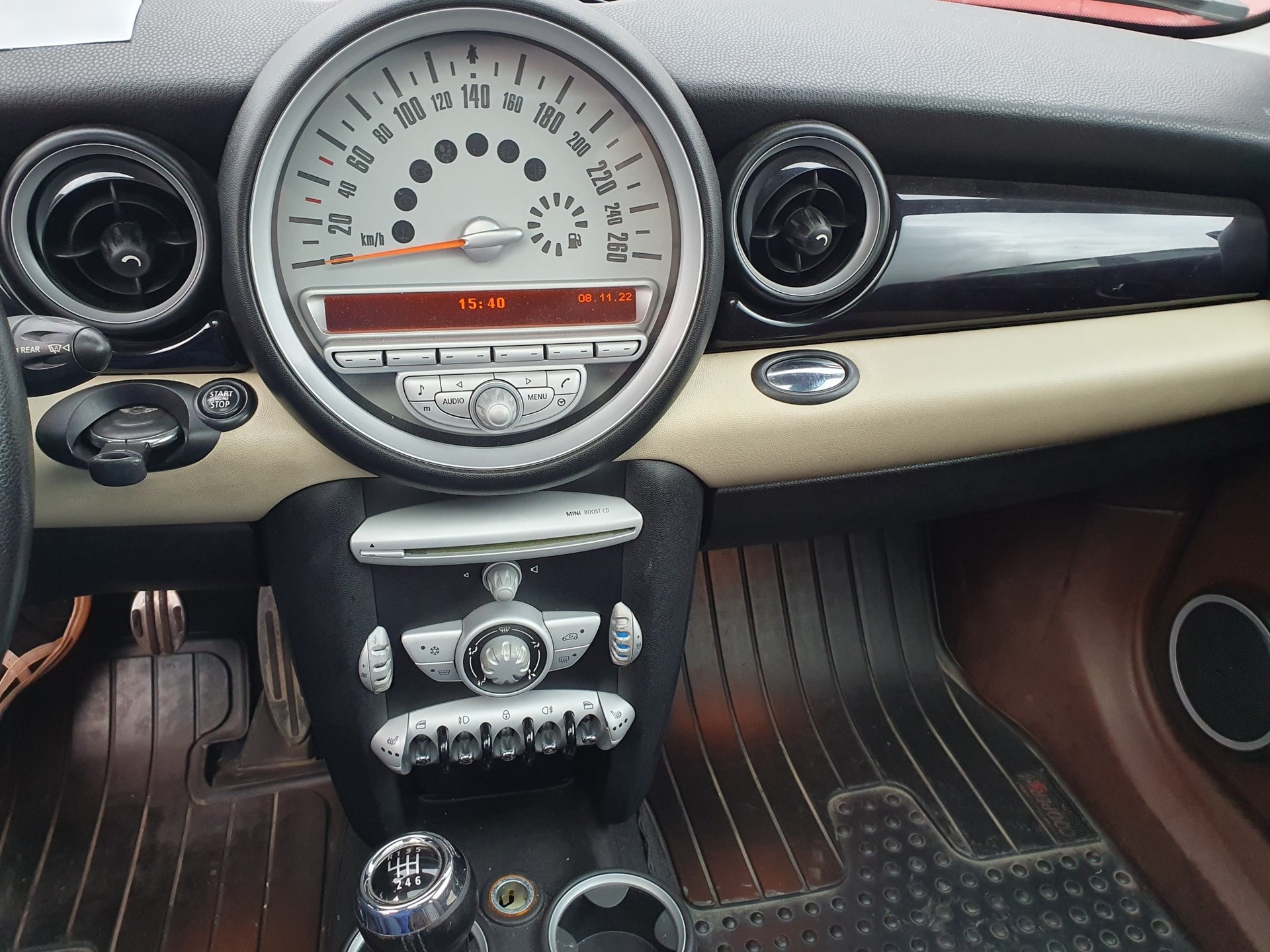 MINI Clubman Cooper S-image-5