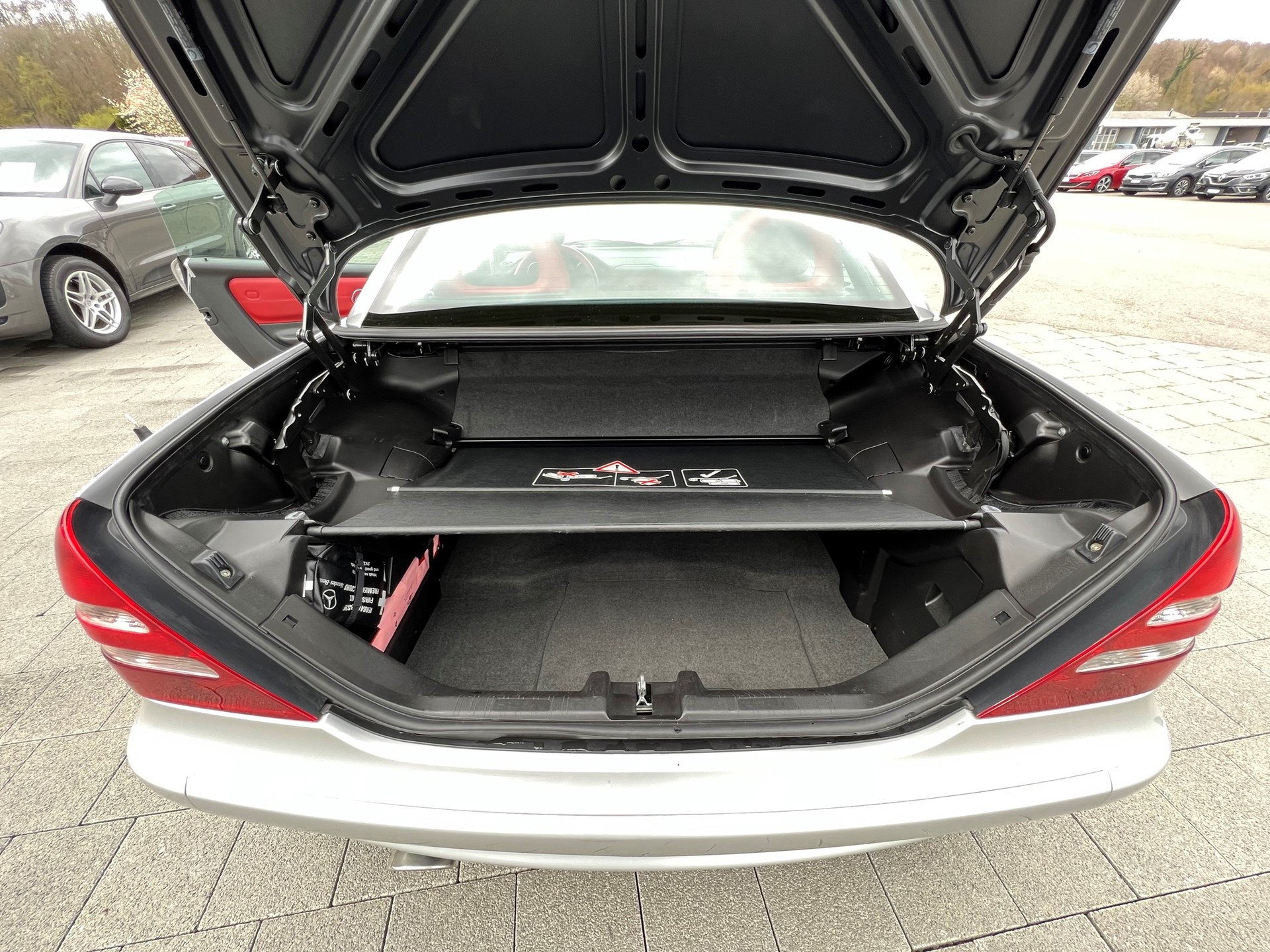 MERCEDES-BENZ SLK 320-image-13