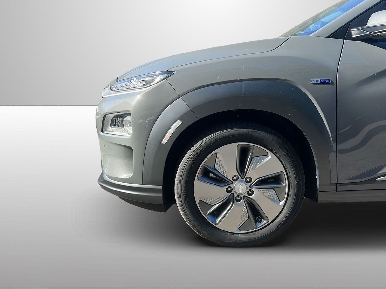 HYUNDAI Kona EV Bluelink Edition-image-8