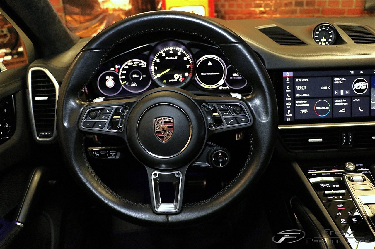 PORSCHE Cayenne Turbo Coupé S E-Hybrid-image-15