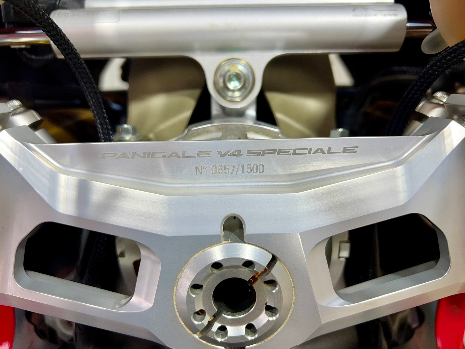 DUCATI Panigale 1103 V4 Speciale Magnesium Wheels, No 0657 / 1500-image-13